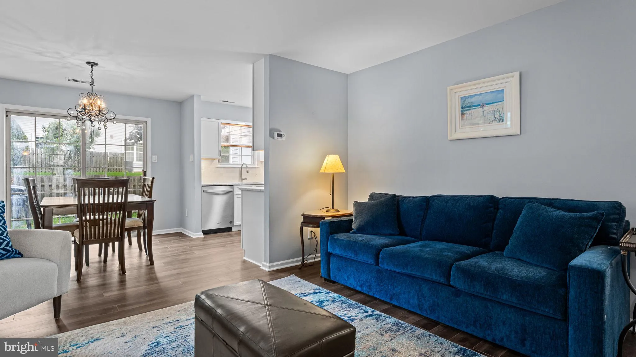 Newtown, Pennsylvania 18940, United States, 2 Bedrooms Bedrooms, ,3 BathroomsBathrooms,Residential,Pending,192517