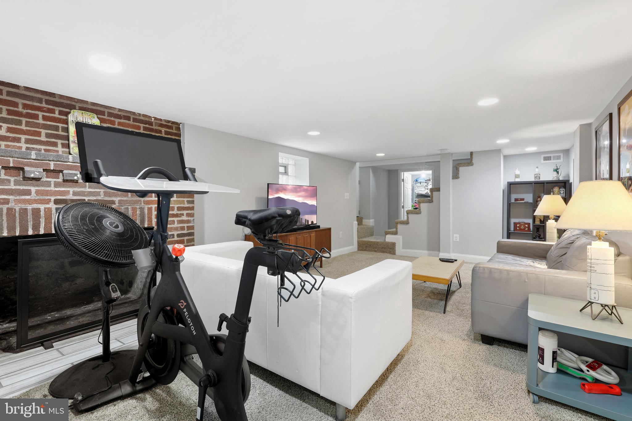 WESTFIELD - Residential