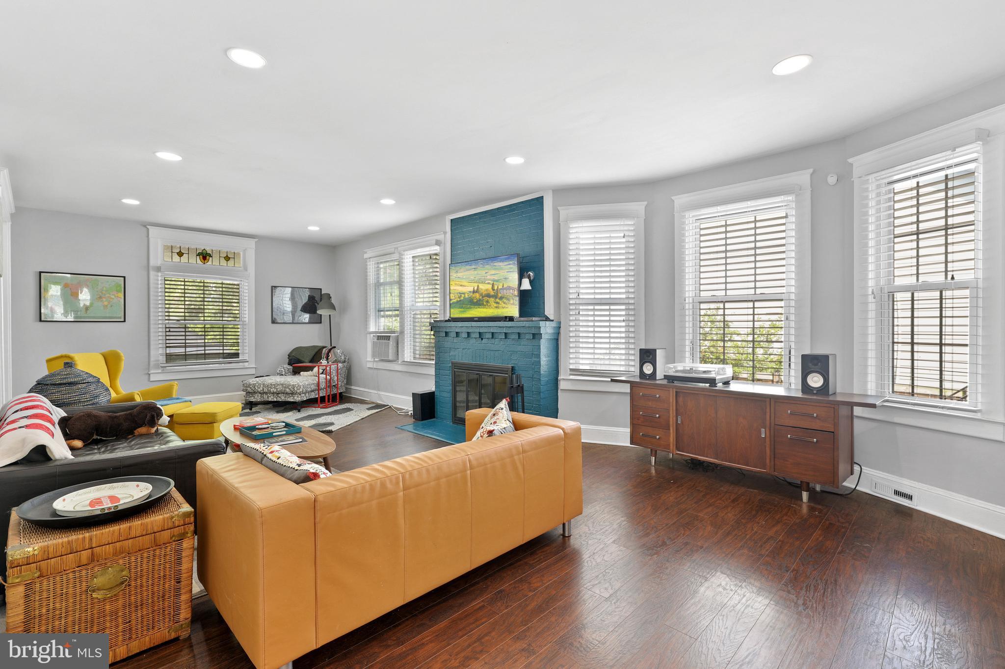 WESTFIELD - Residential