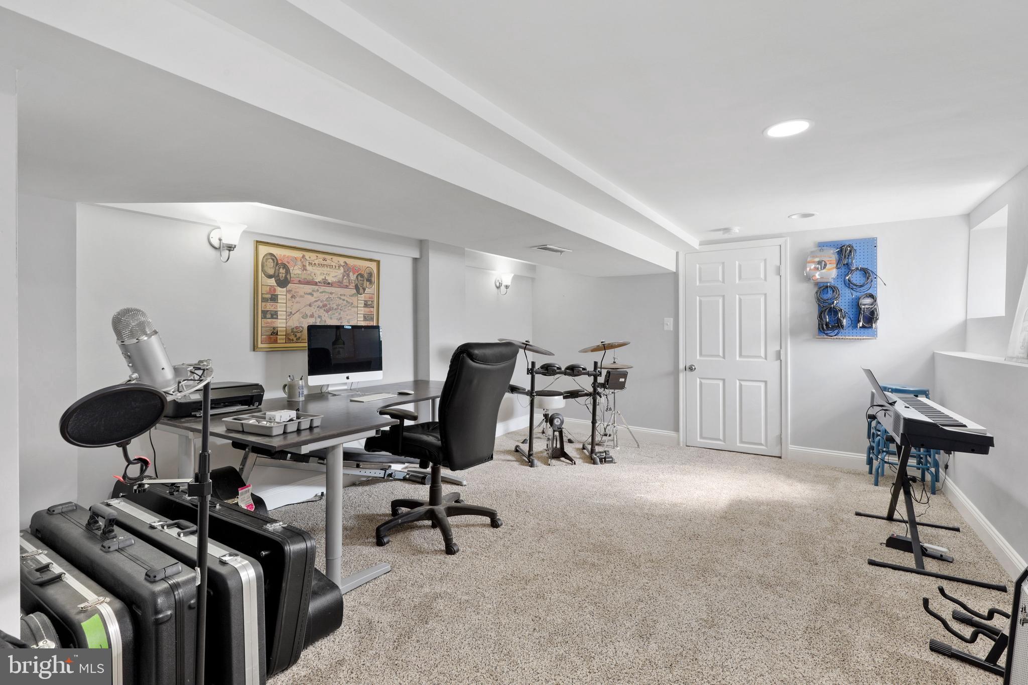 WESTFIELD - Residential