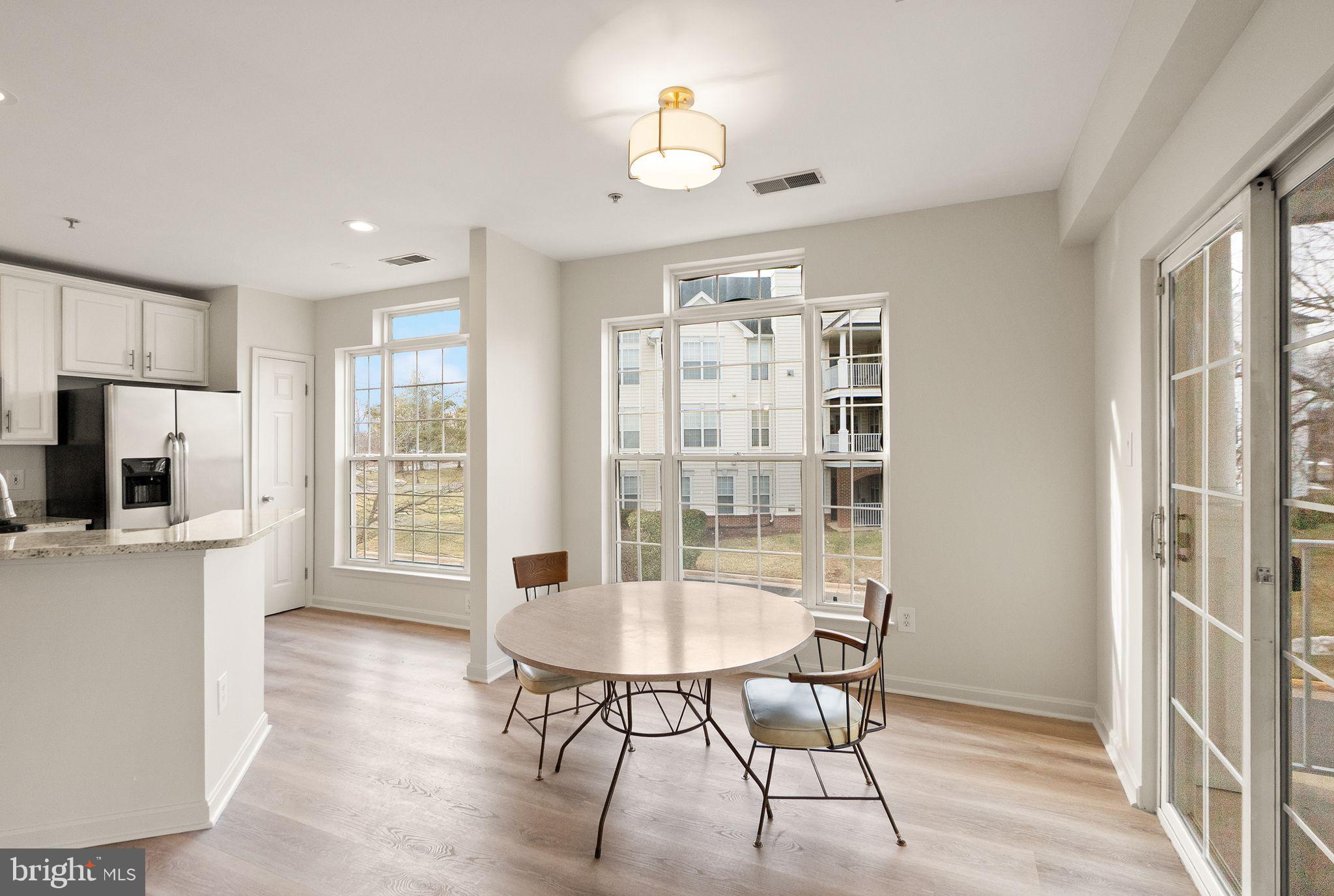 LAKESIDE AT SOUTH RIDING - Residential