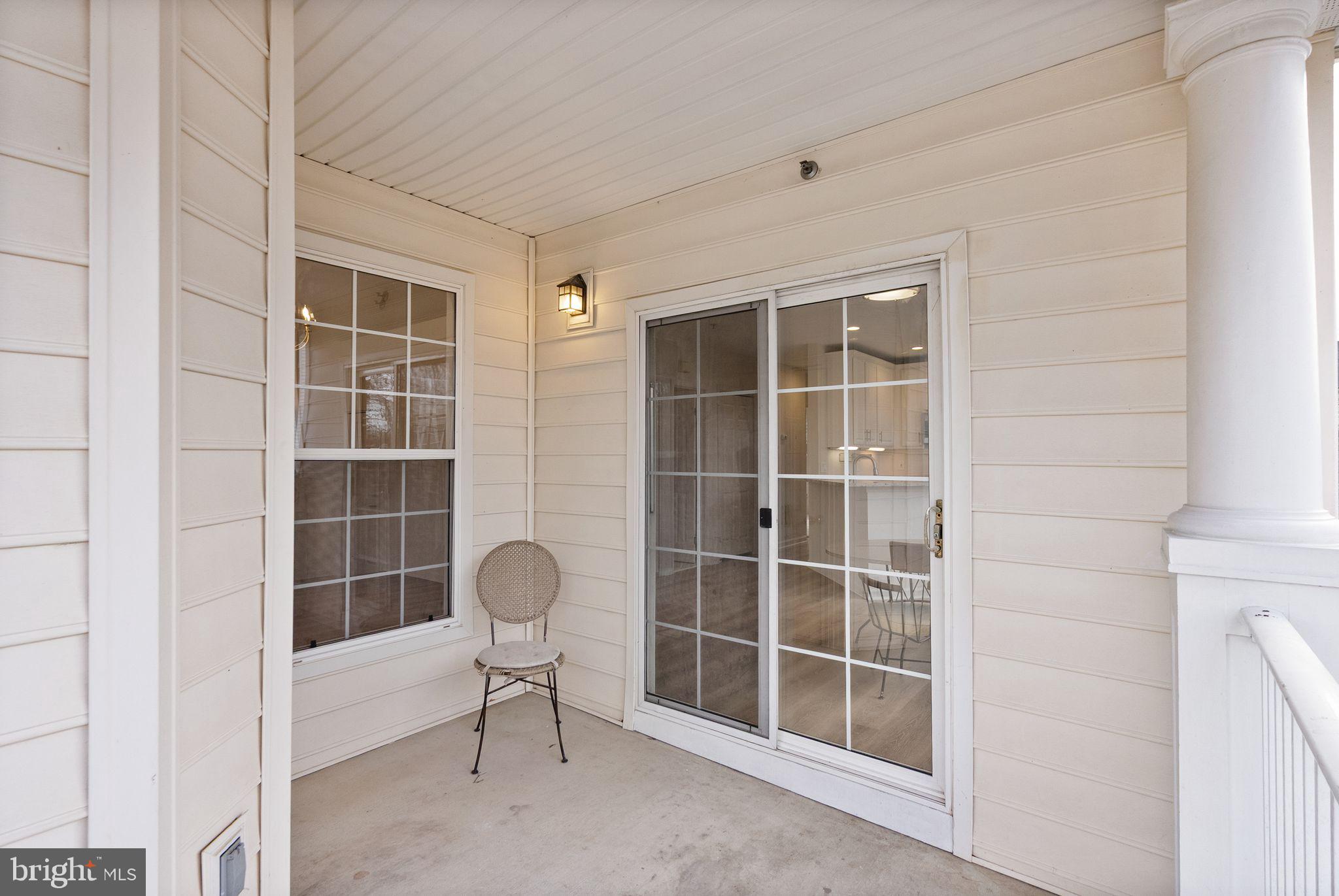 LAKESIDE AT SOUTH RIDING - Residential