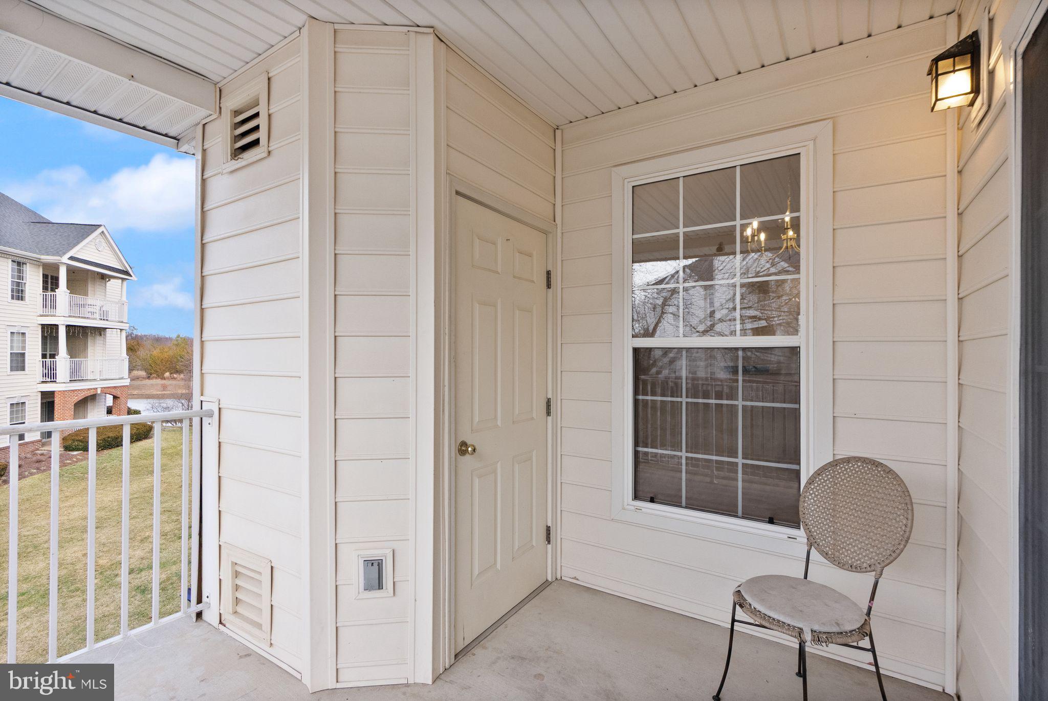 LAKESIDE AT SOUTH RIDING - Residential