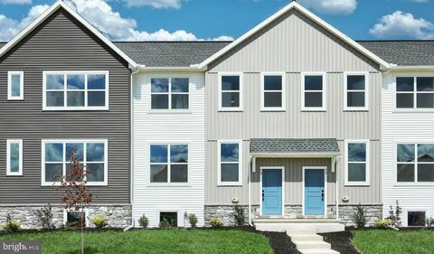 73 N CONIFER DRIVE ELIZABETHTOWN PA 17022