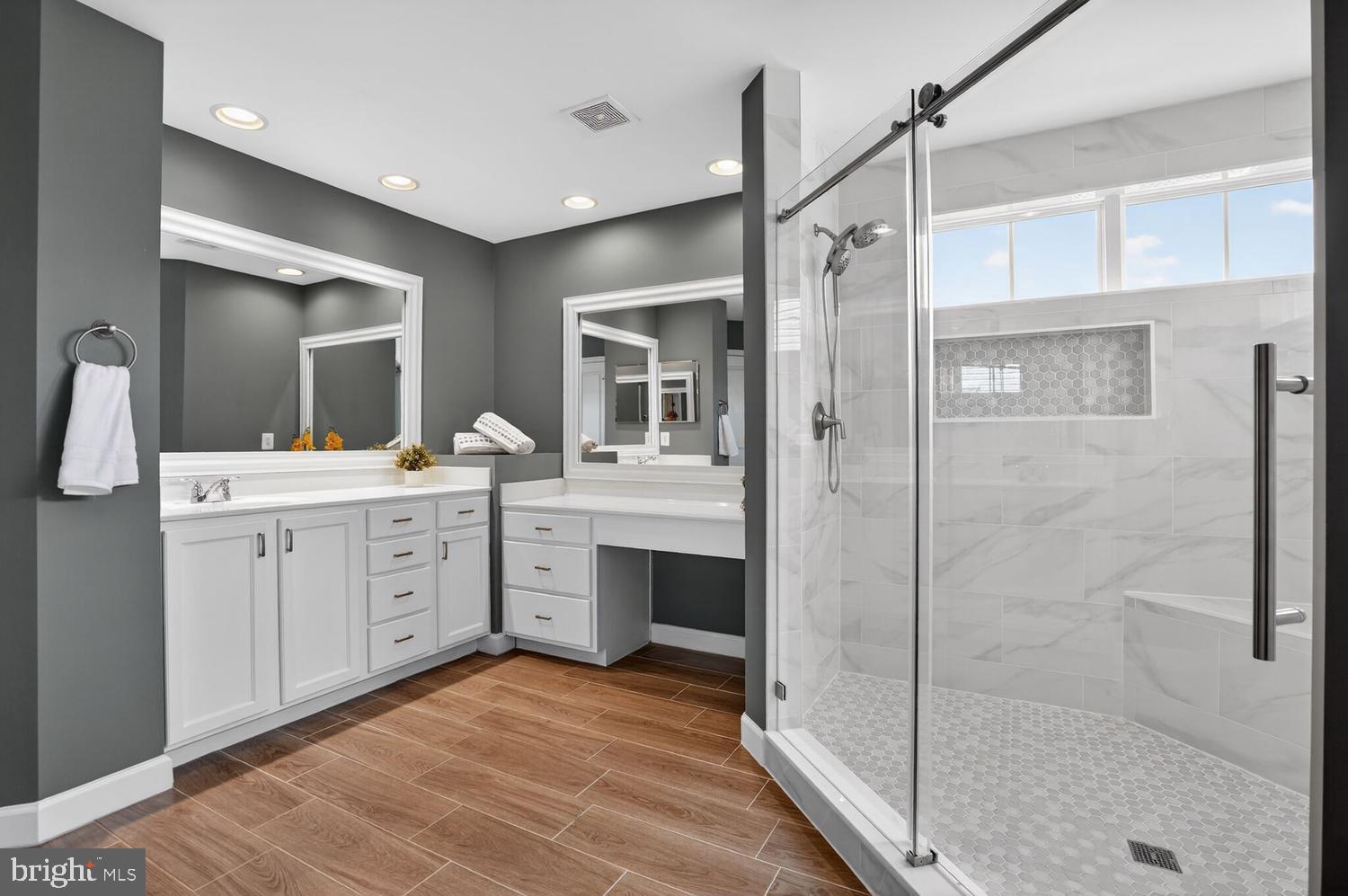 BRAMBLETON - Residential