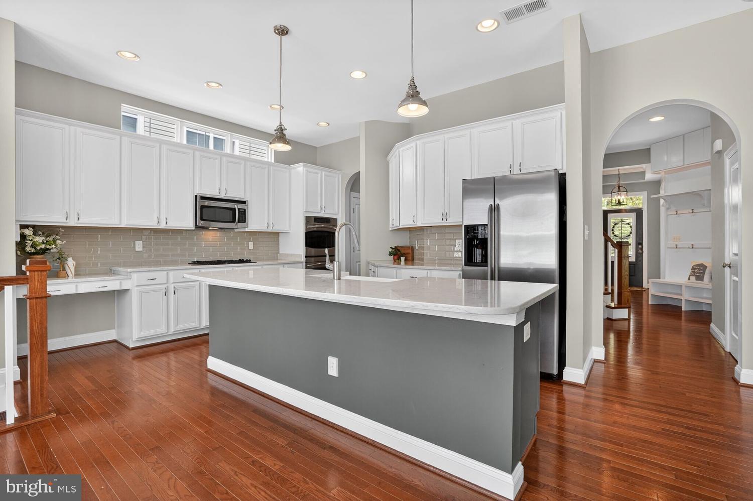 BRAMBLETON - Residential