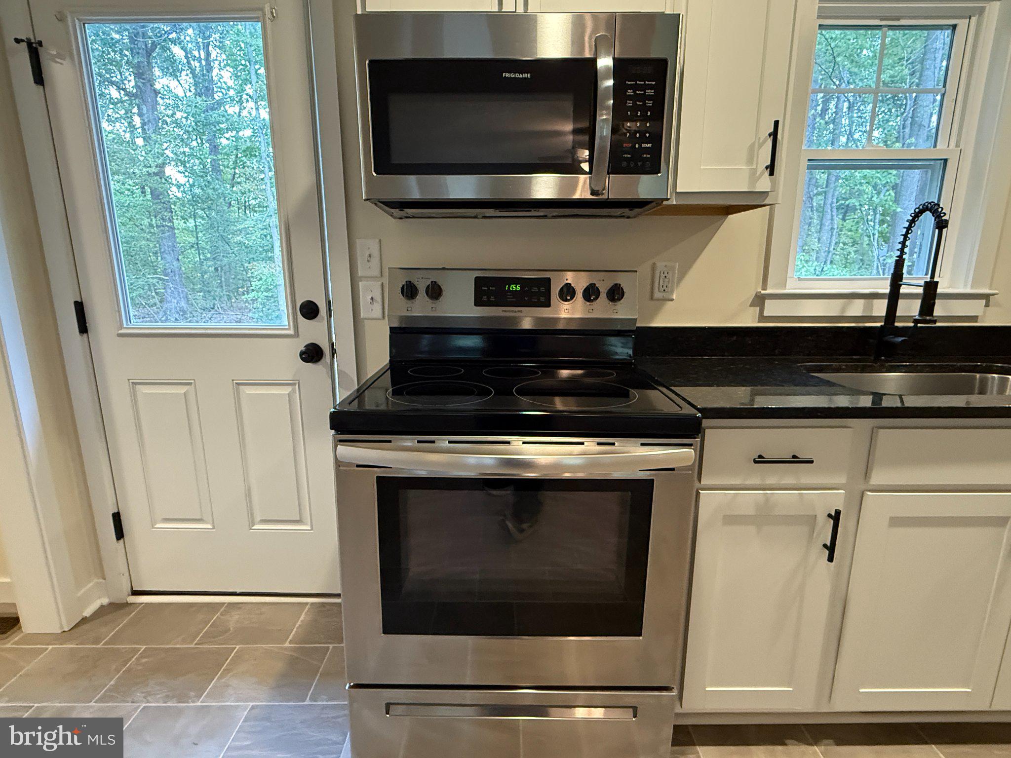 170 FOREST GROVE