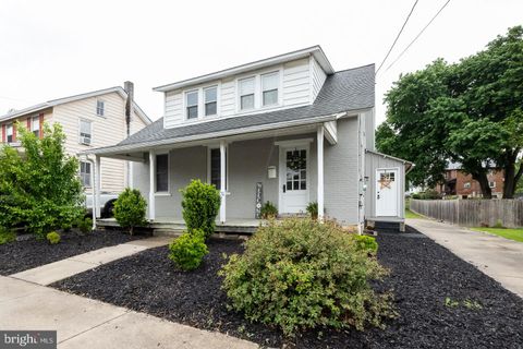 51 W SLOKOM AVENUE CHRISTIANA PA 17509