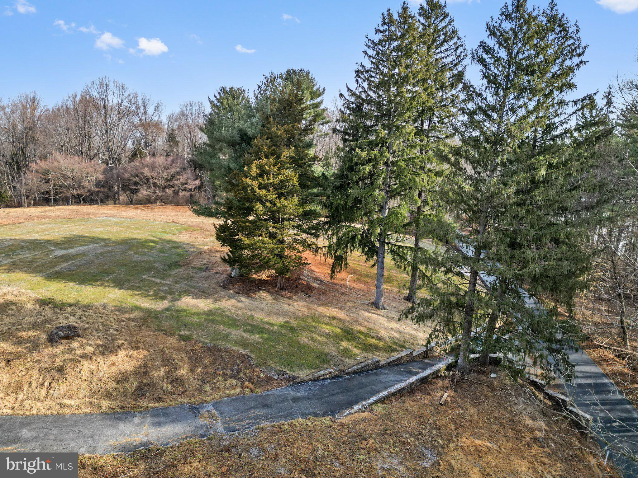1601 HILLSIDE MILL ROAD