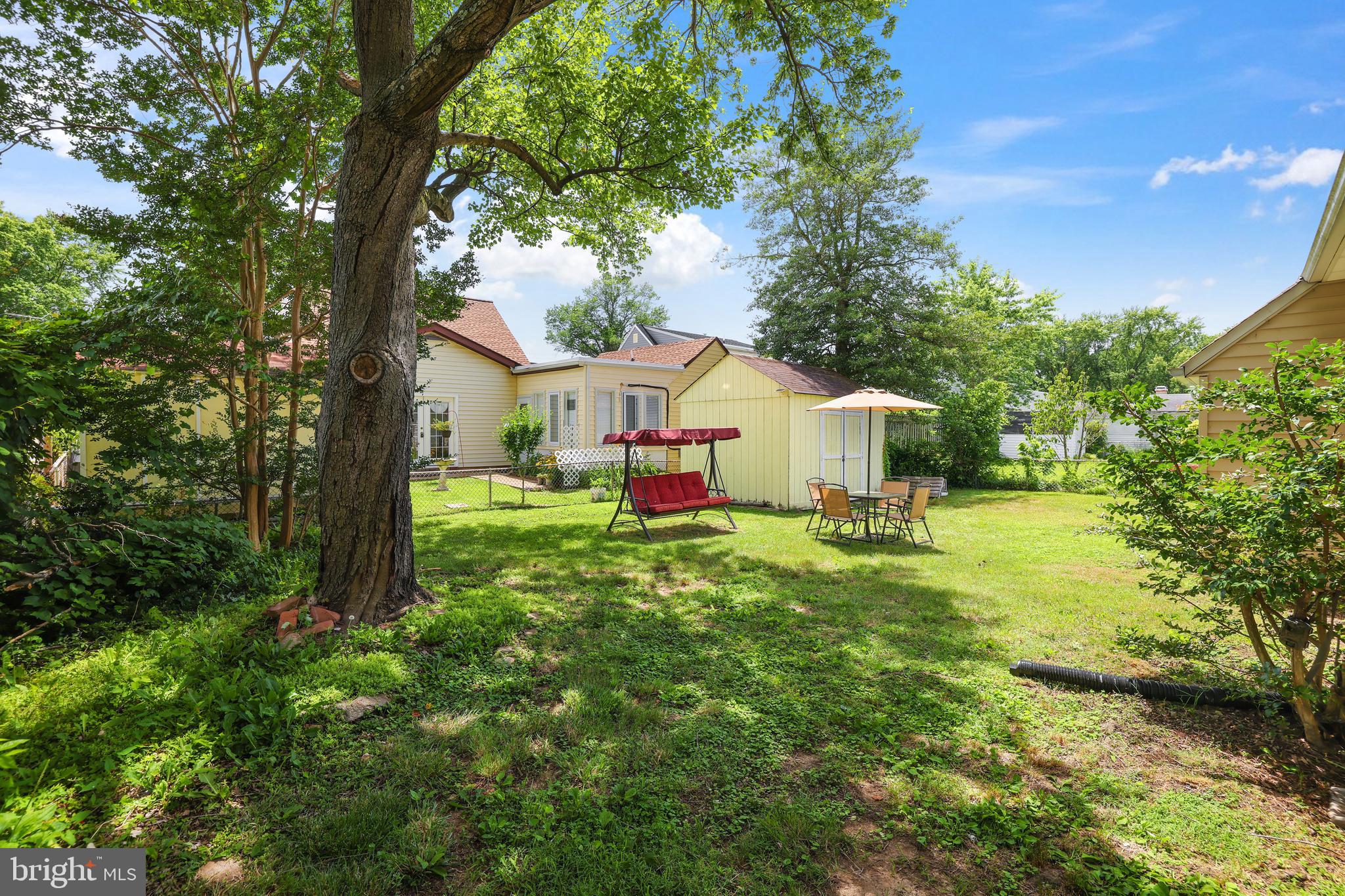 MARLYN MANOR - Residential