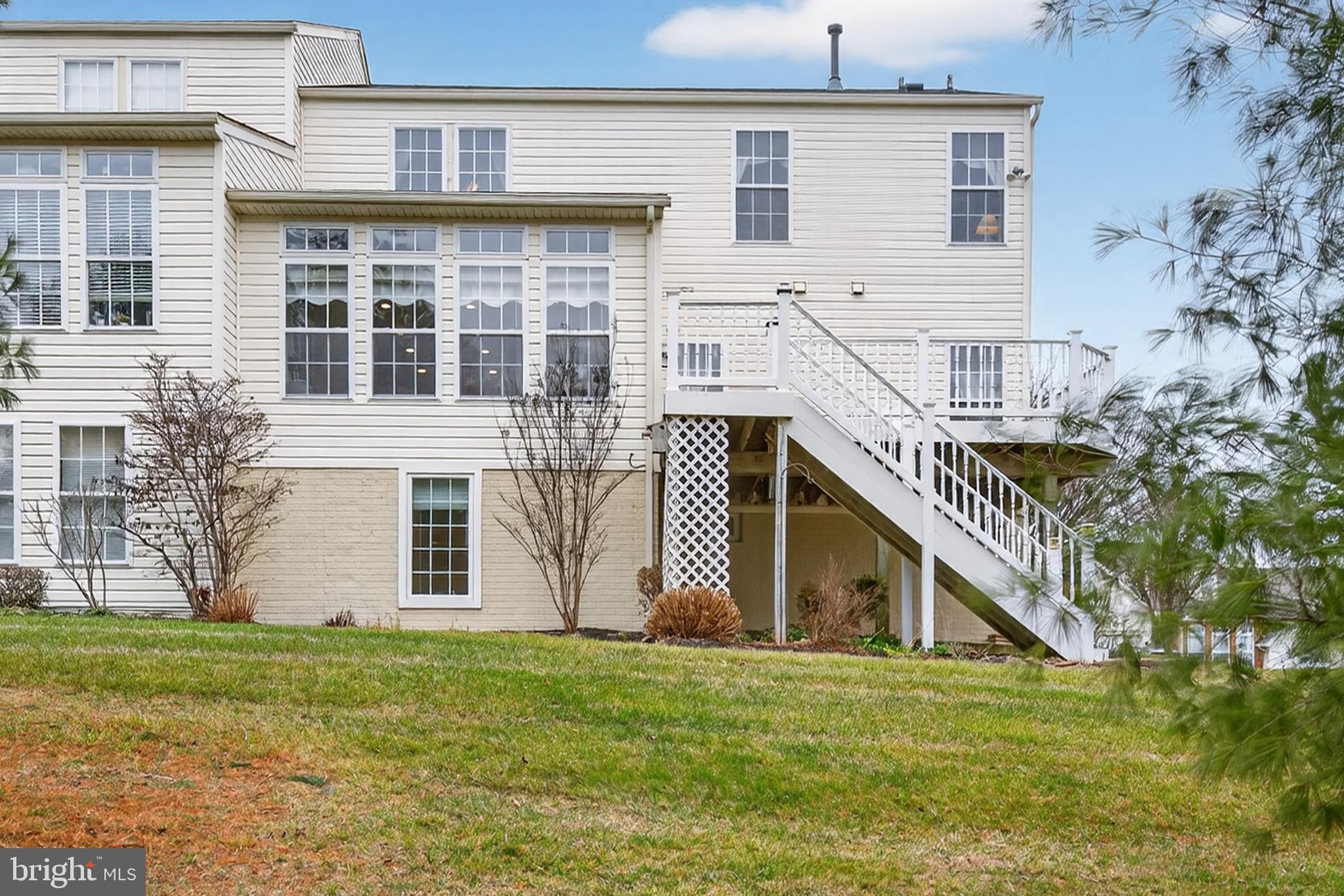 VILLAS AT SHREWSBURY - Residential