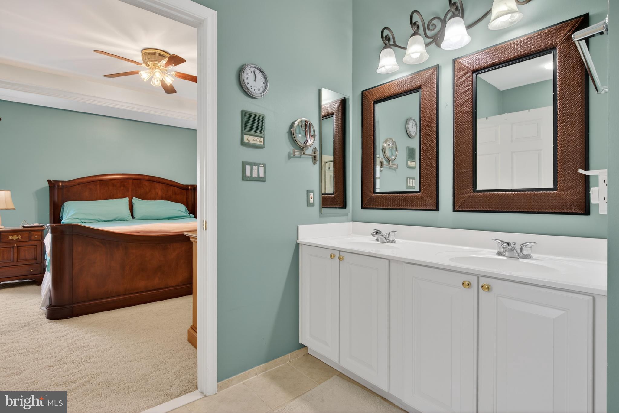 VILLAS AT SHREWSBURY - Residential