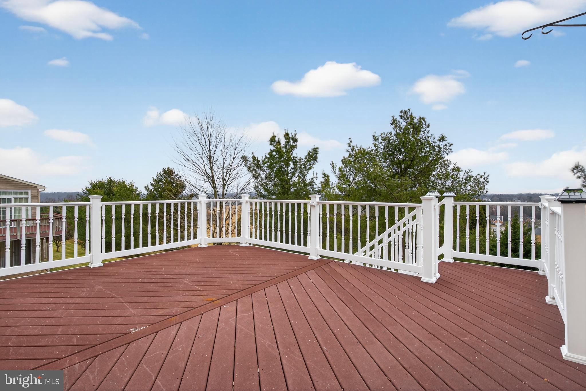 VILLAS AT SHREWSBURY - Residential