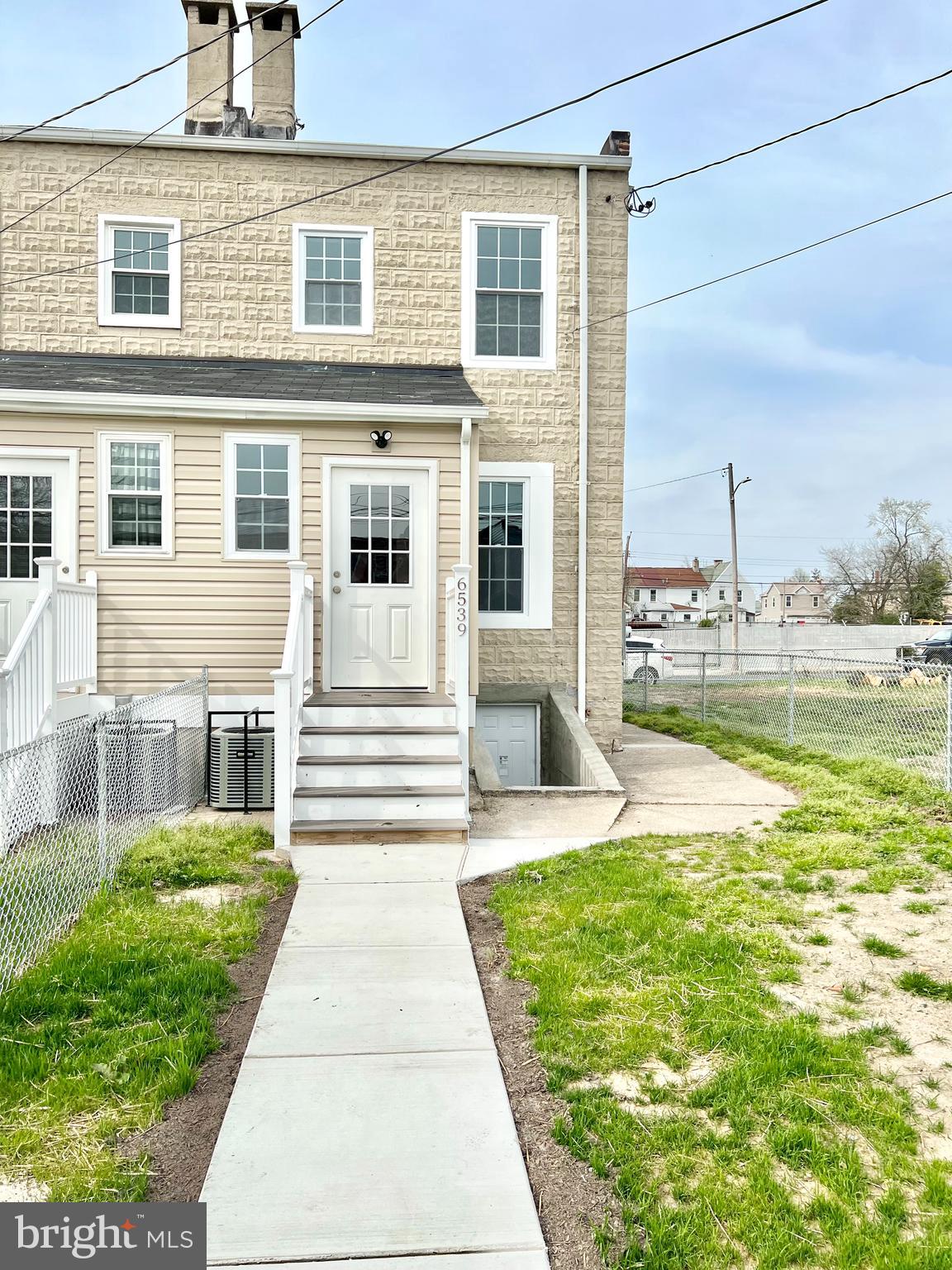 SAINT HELENA - Residential Lease