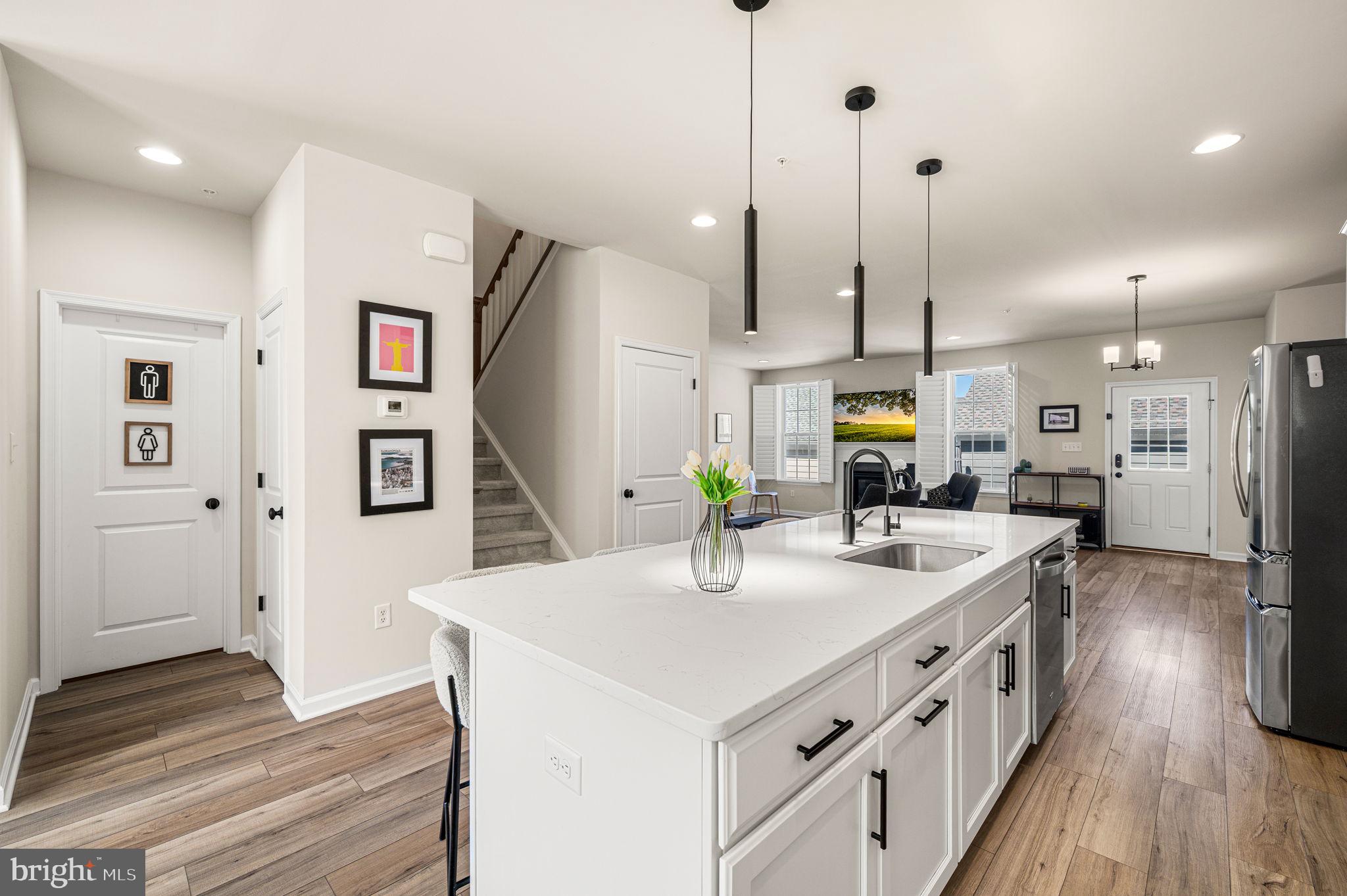 SPRING OAK - Residential