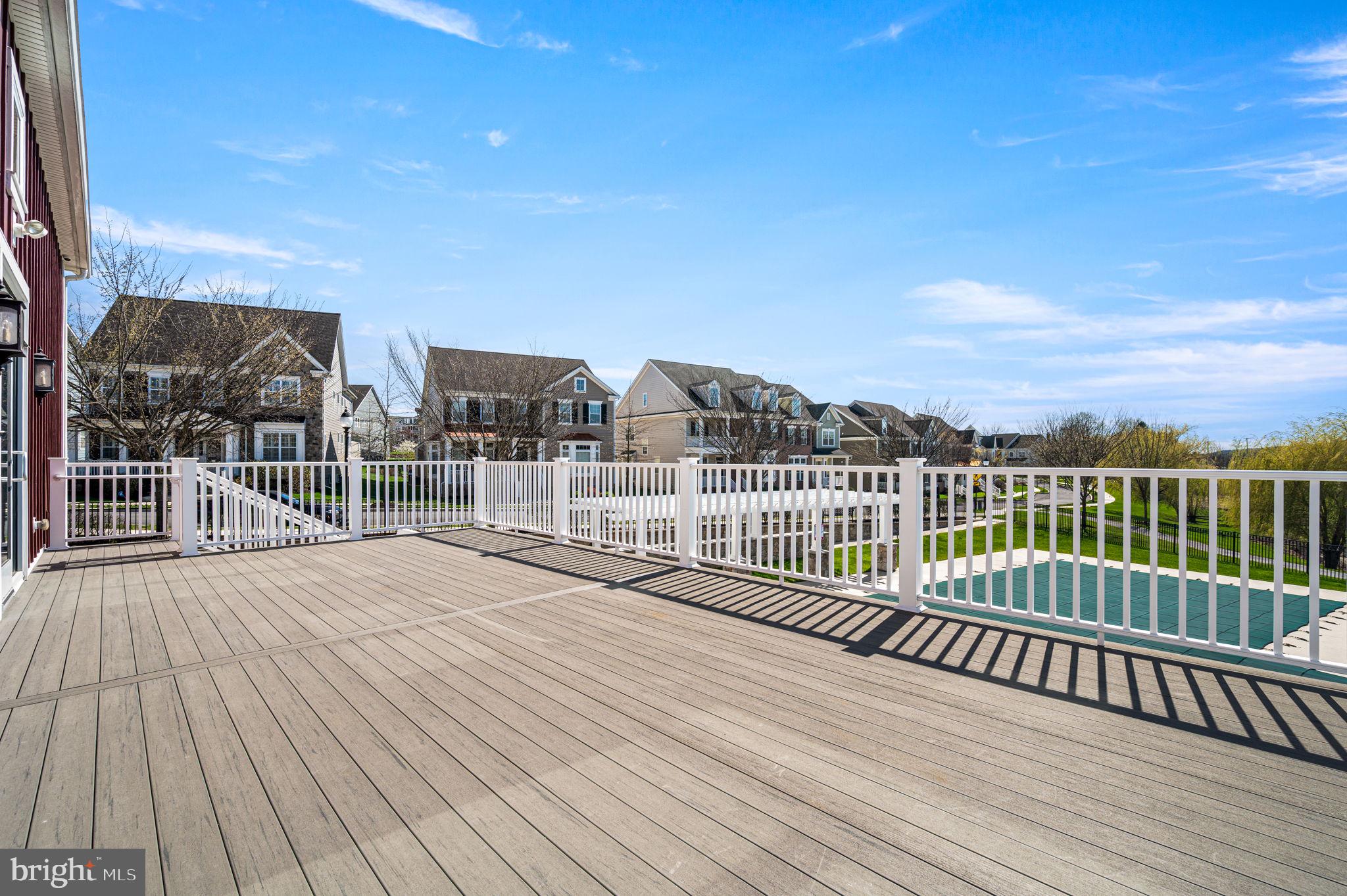 SPRING OAK - Residential