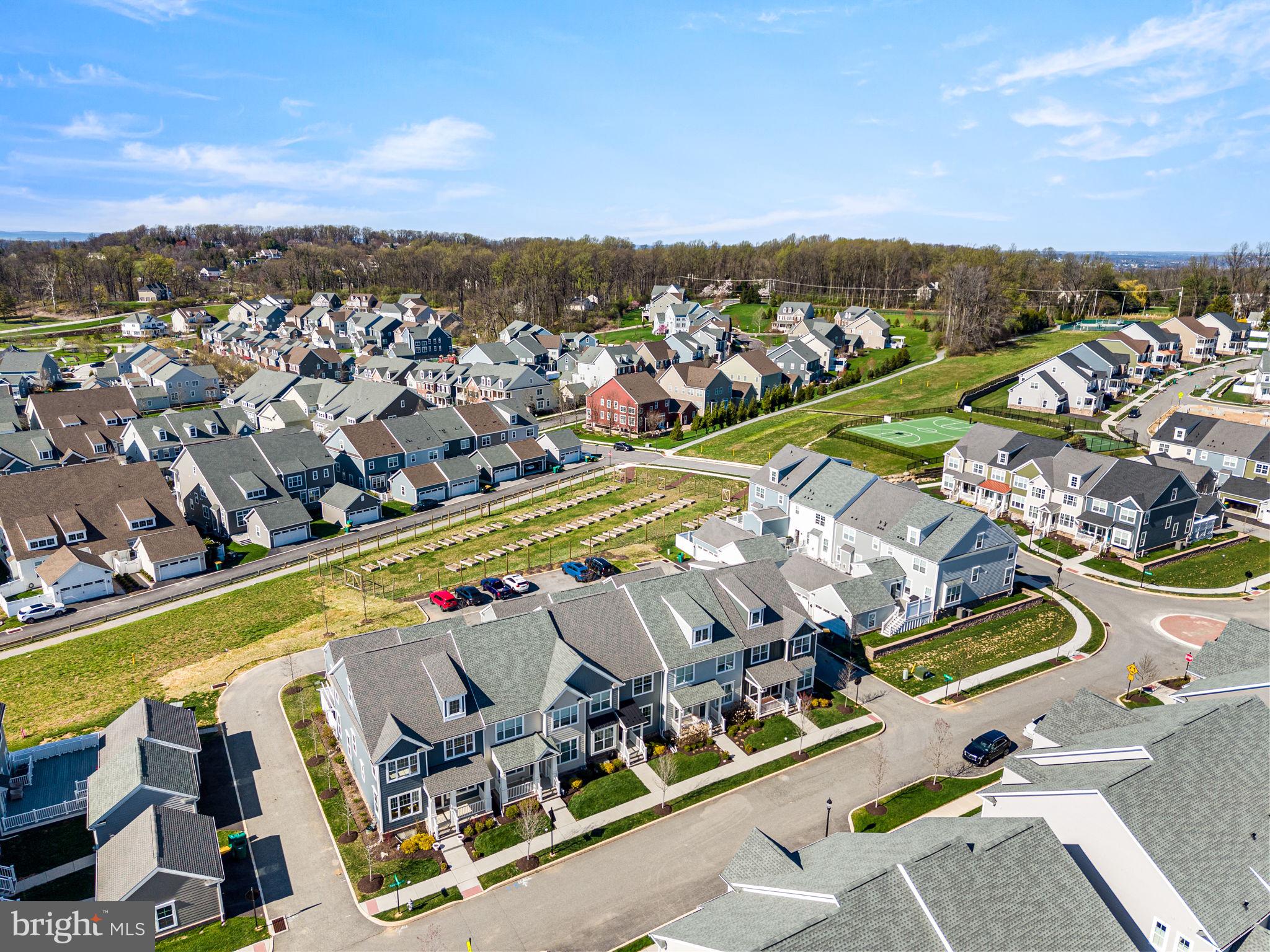 SPRING OAK - Residential