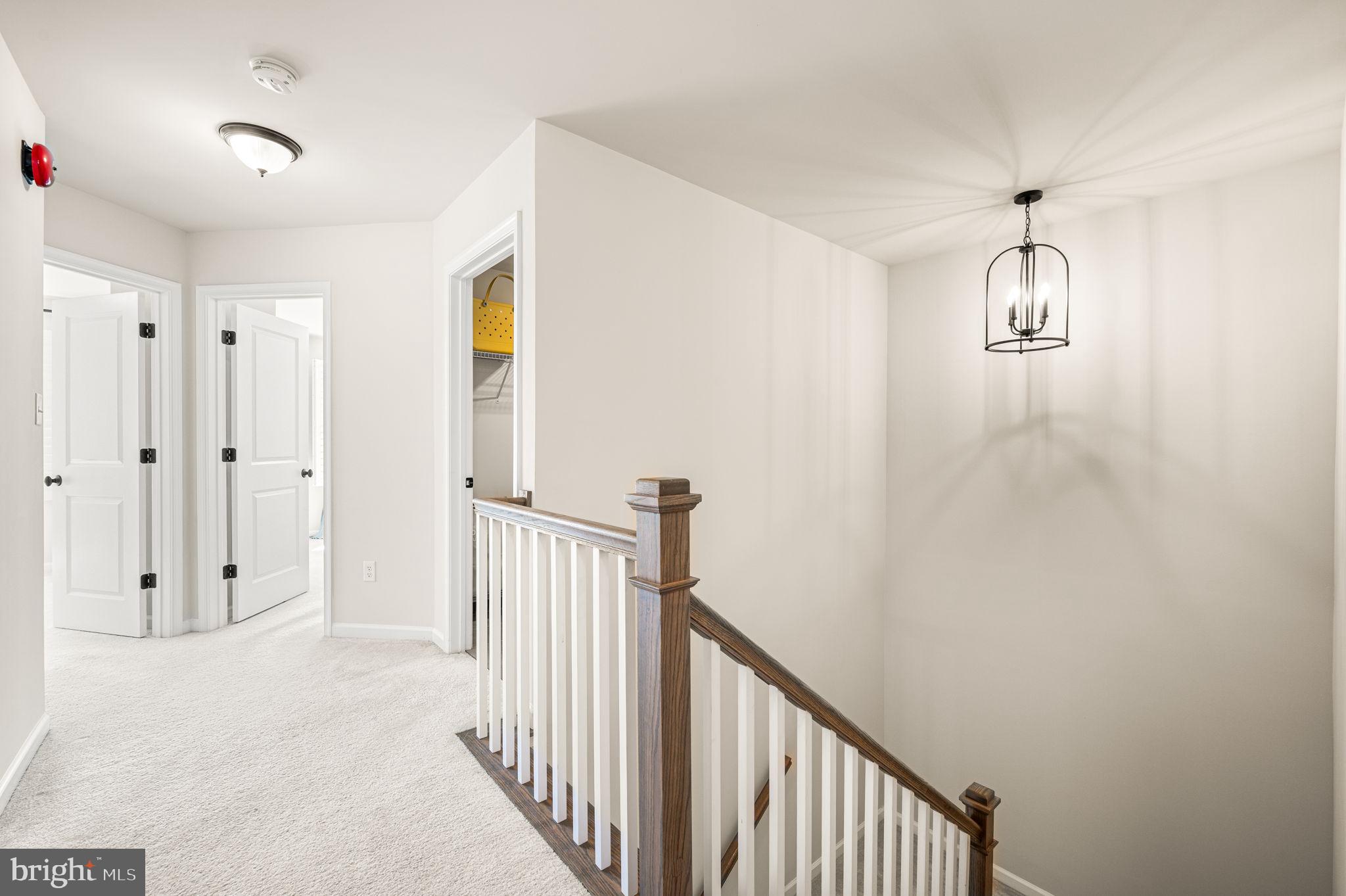 SPRING OAK - Residential