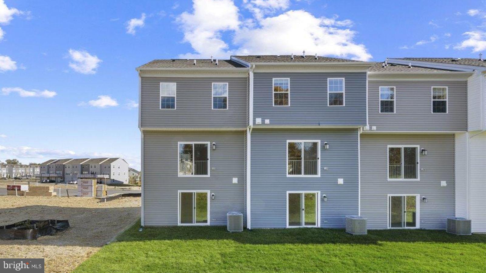 MAGNOLIA LANDING - Residential