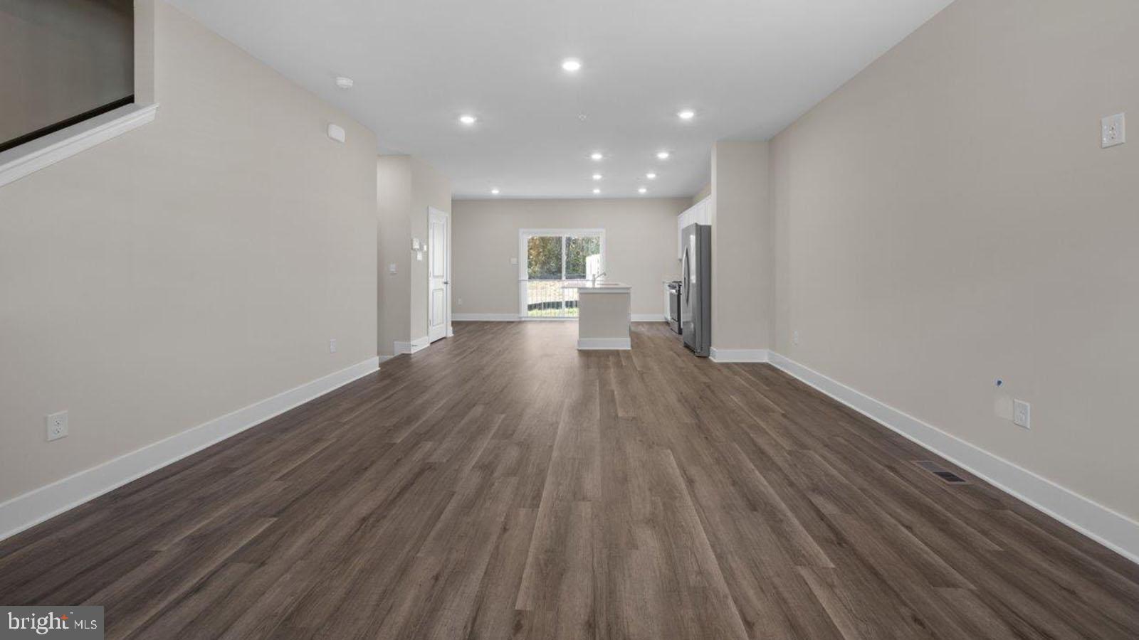 MAGNOLIA LANDING - Residential
