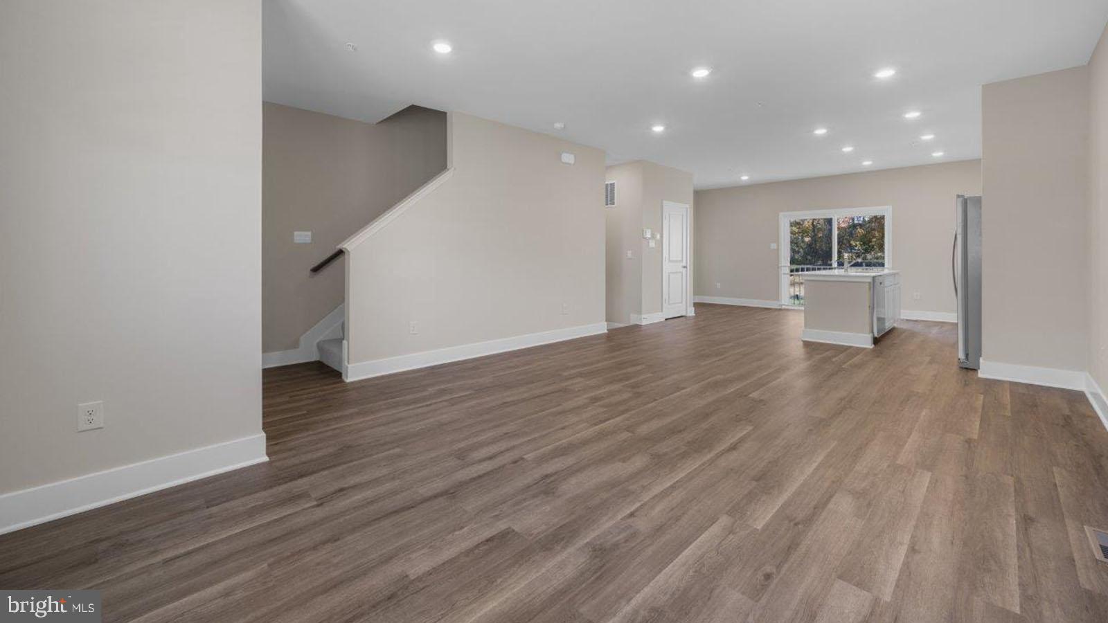 MAGNOLIA LANDING - Residential