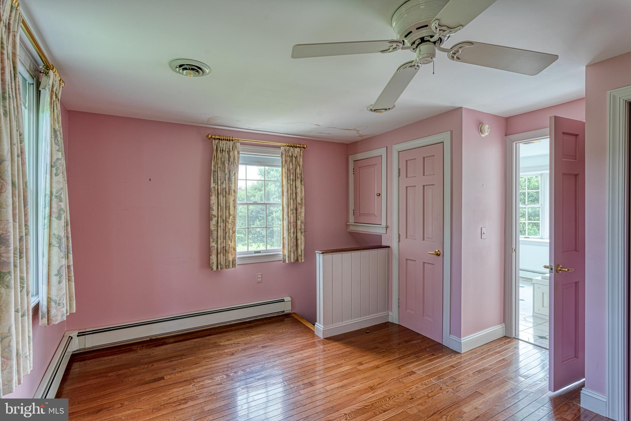 CENTREVILLE - Residential