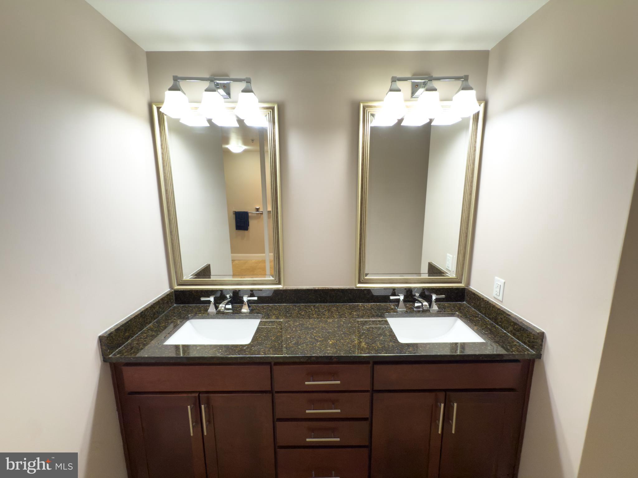 ISABELLA AT MONTICELLO MEWS - Residential