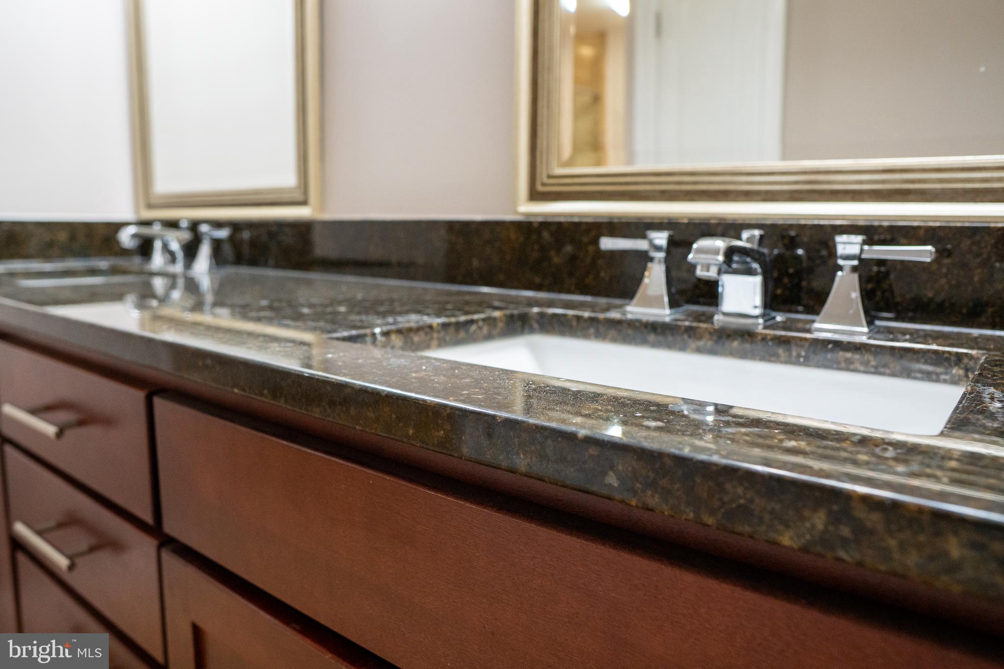 ISABELLA AT MONTICELLO MEWS - Residential