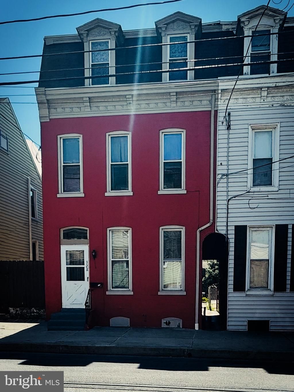 Photo of 328 Walnut Street, COLUMBIA, PA 17512 (MLS # PALA2080256)