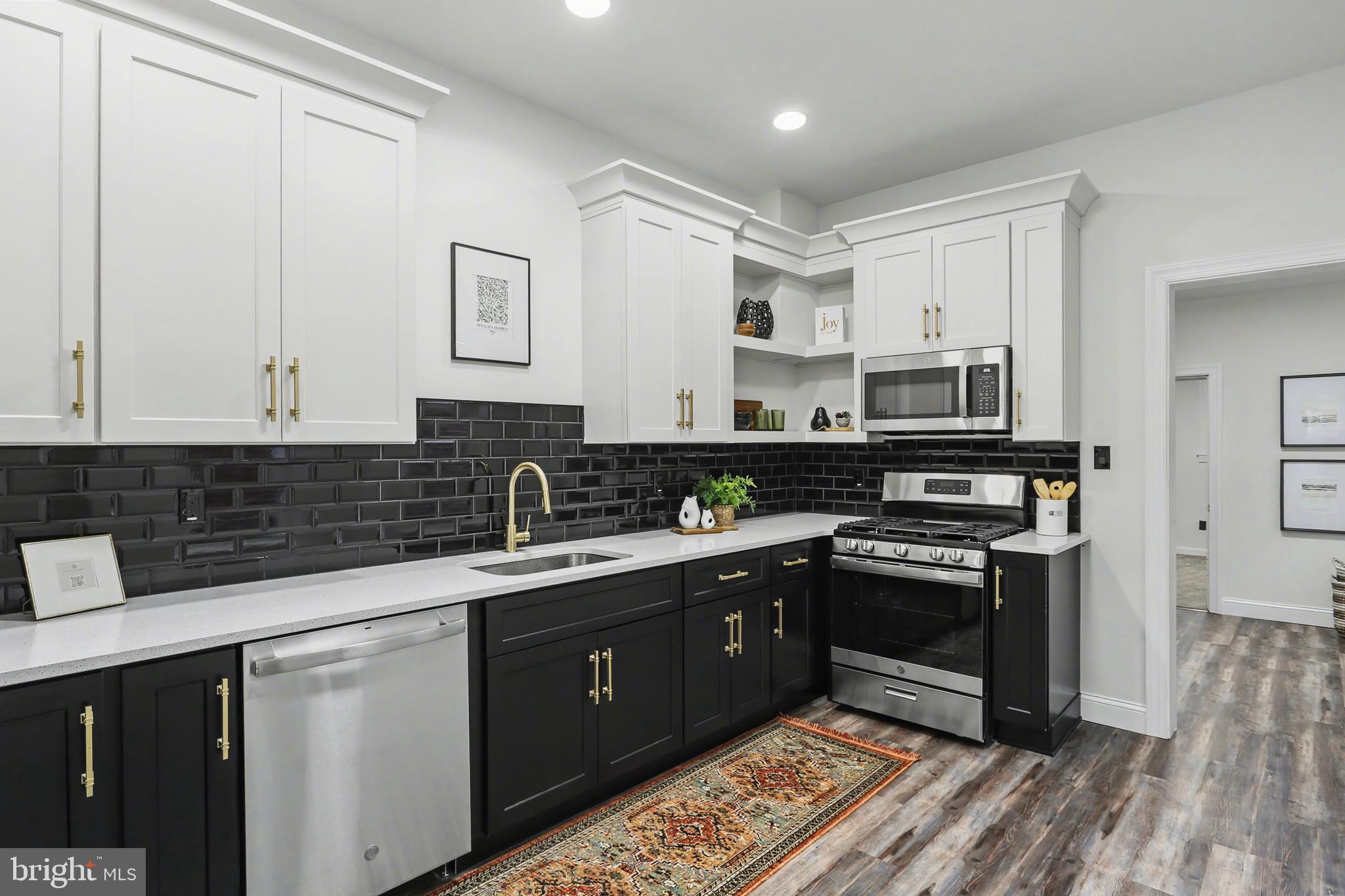 COLUMBIA BOROUGH - Residential