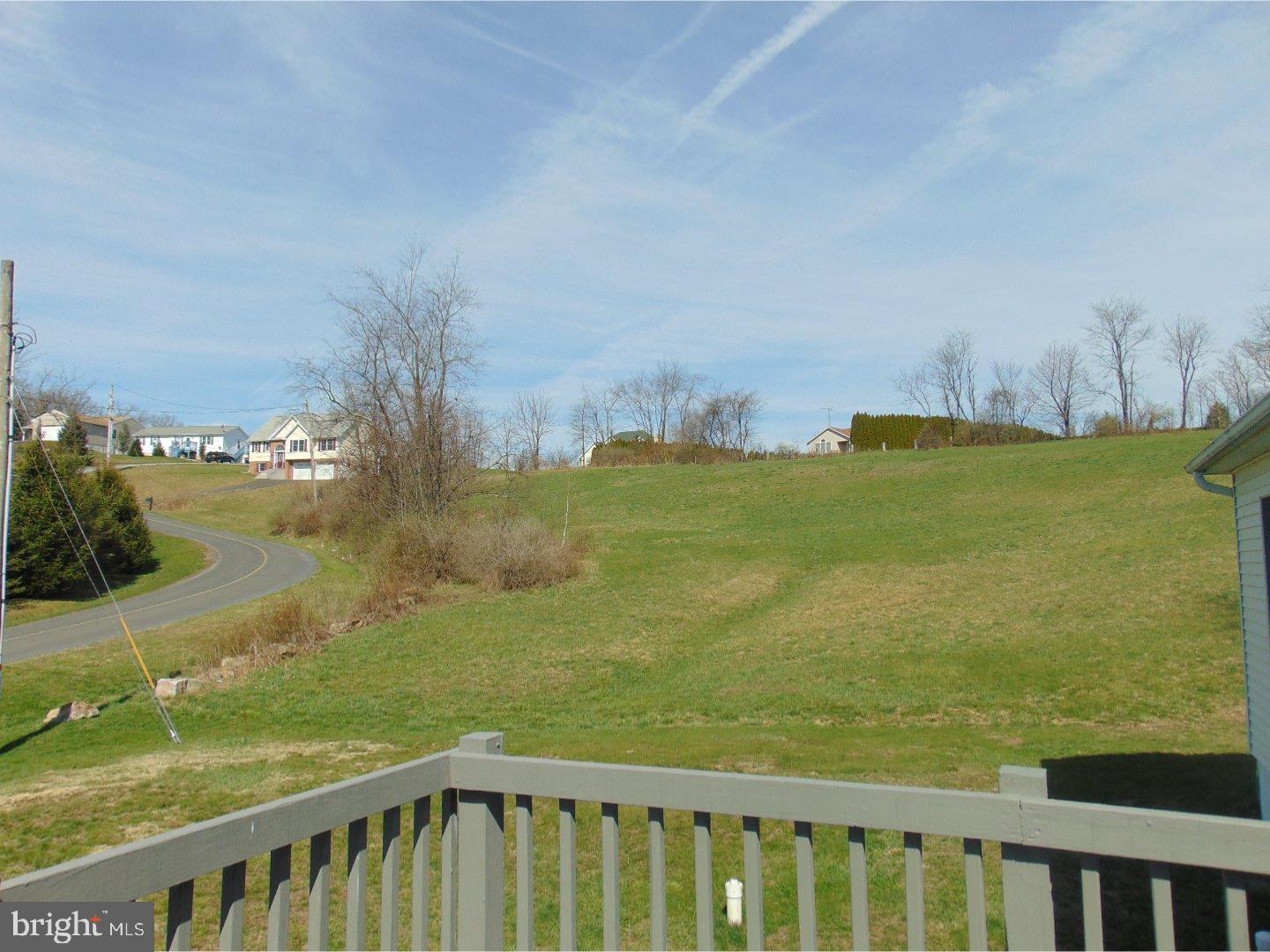 LAKE WYNONAH - Residential