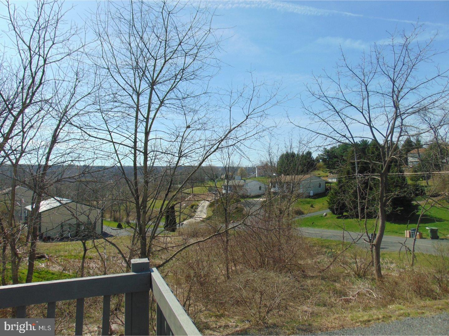 LAKE WYNONAH - Residential