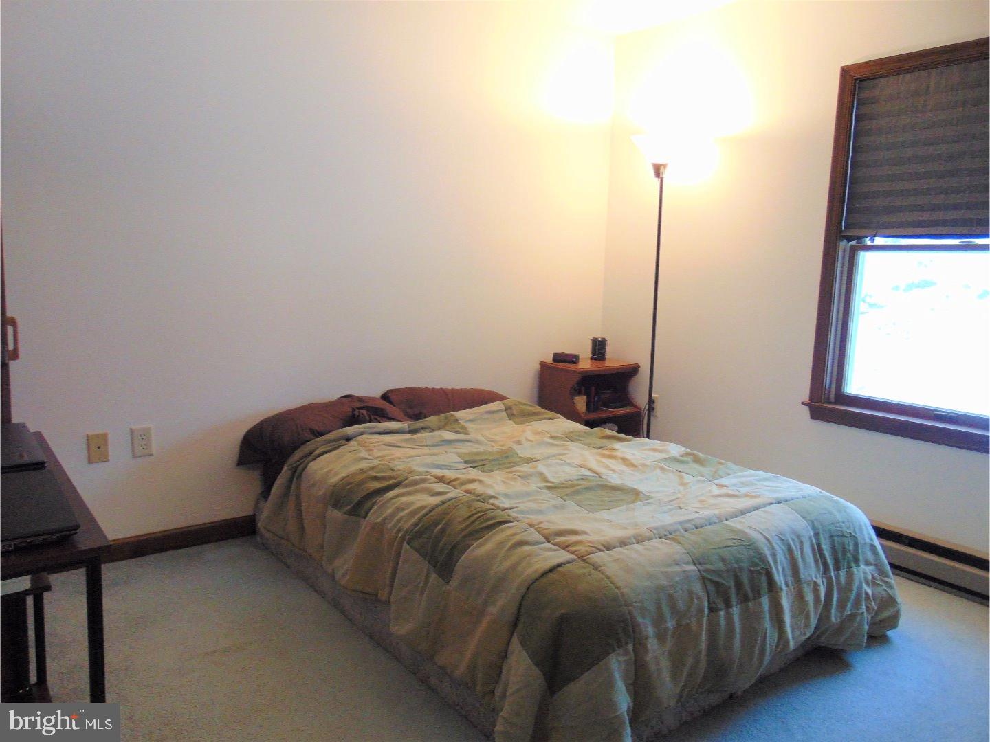 LAKE WYNONAH - Residential