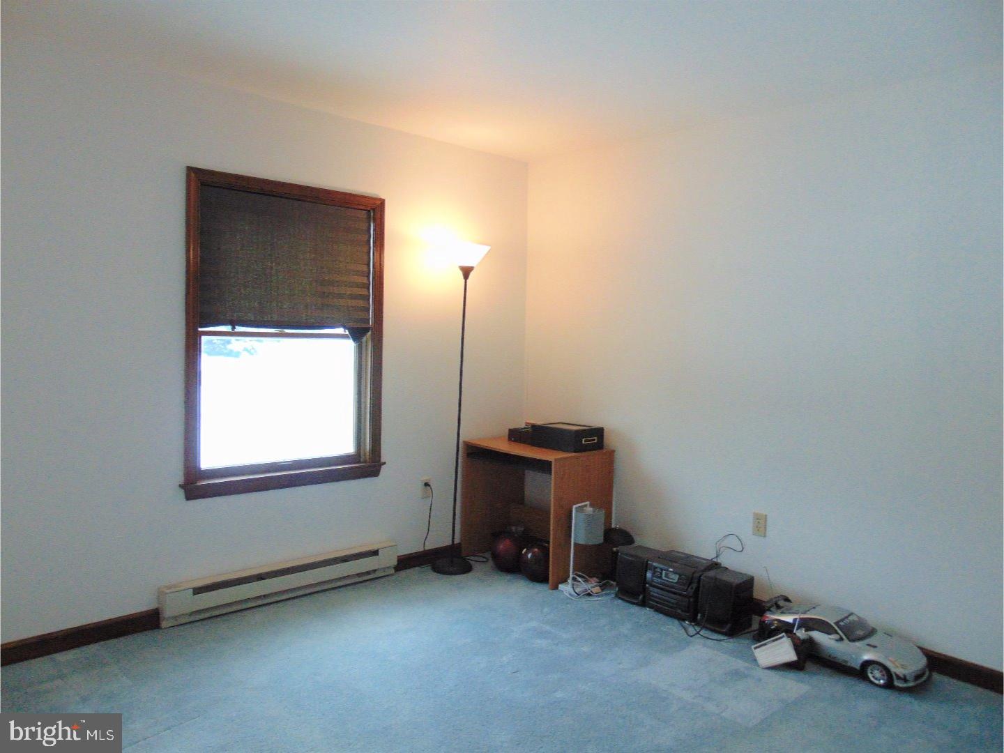 LAKE WYNONAH - Residential