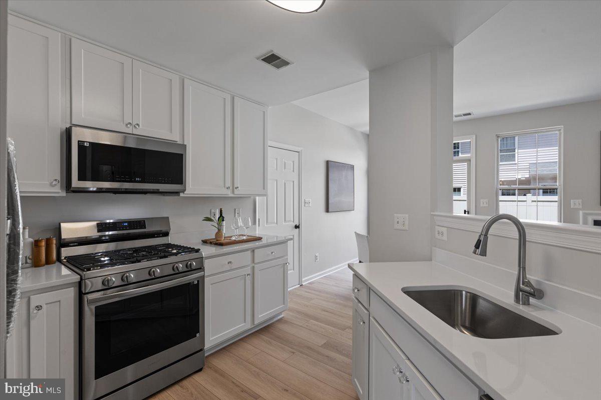 ASHBURN FARM - Residential