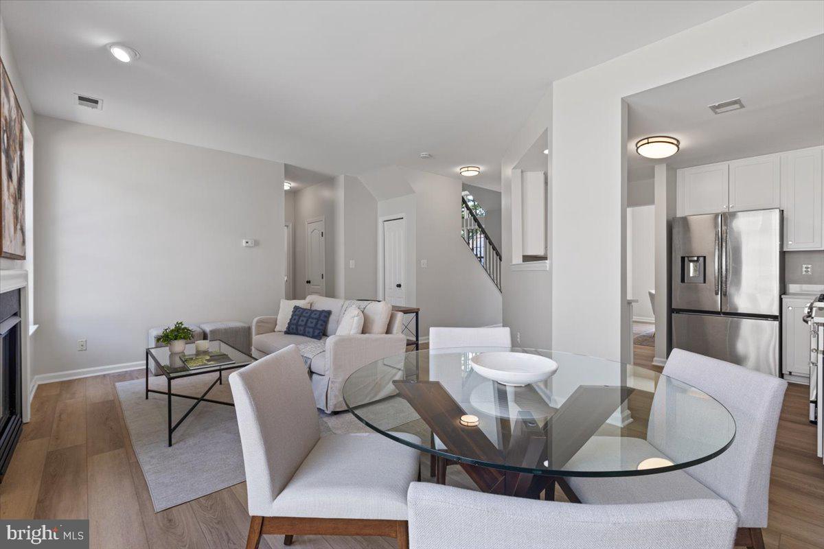 ASHBURN FARM - Residential