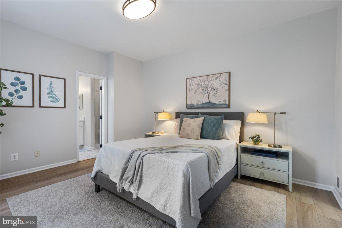 ASHBURN FARM - Residential