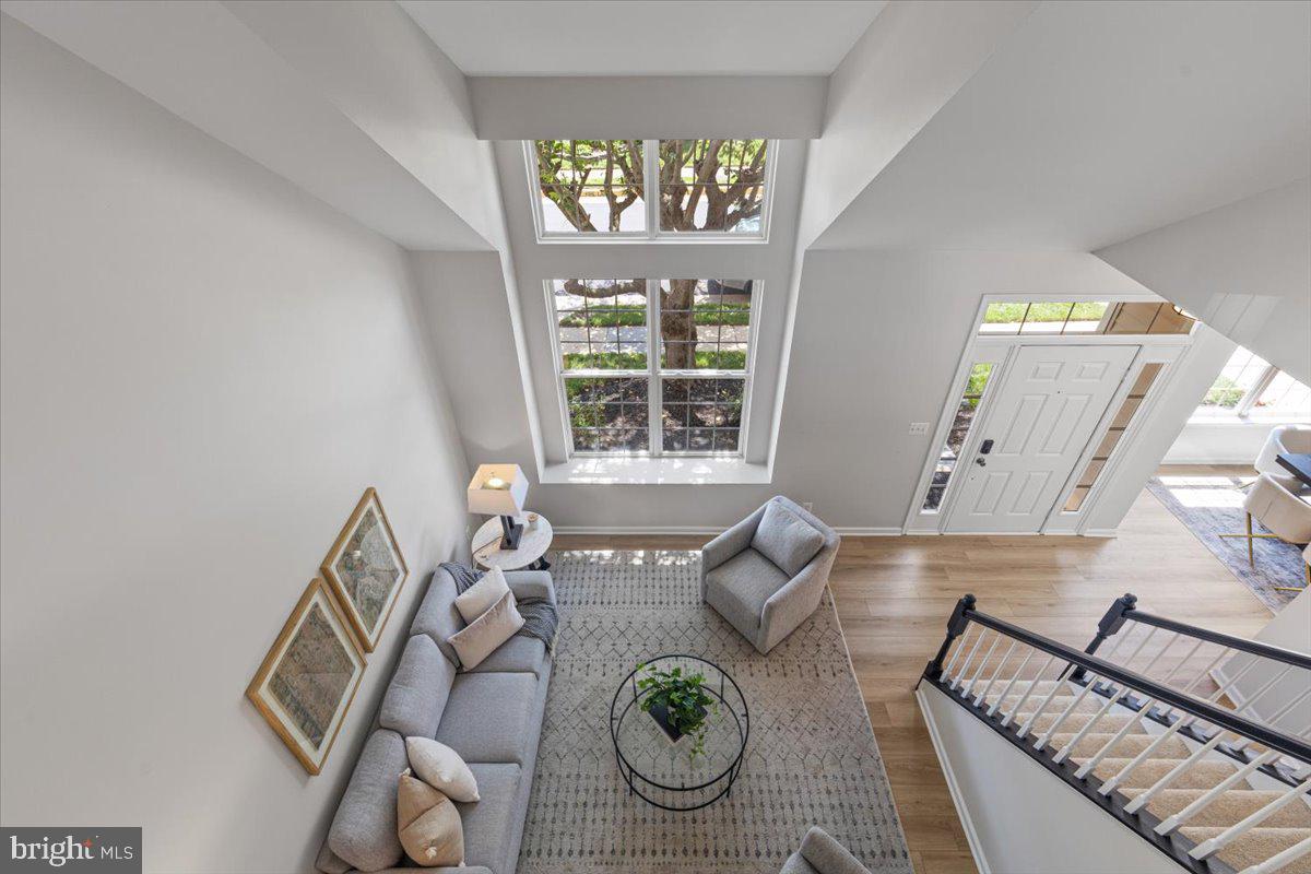 ASHBURN FARM - Residential