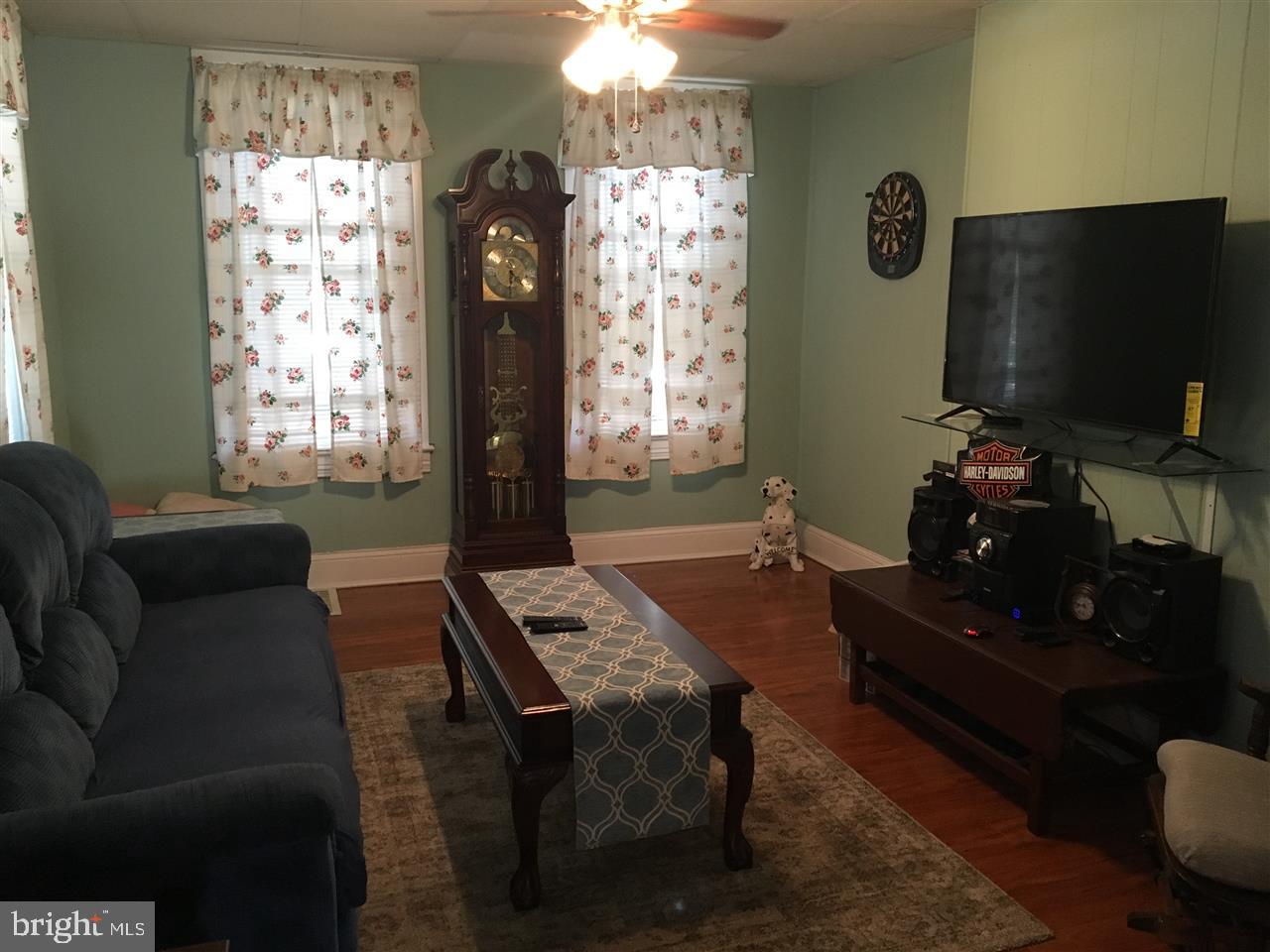 FARQUHAR PARK - Residential