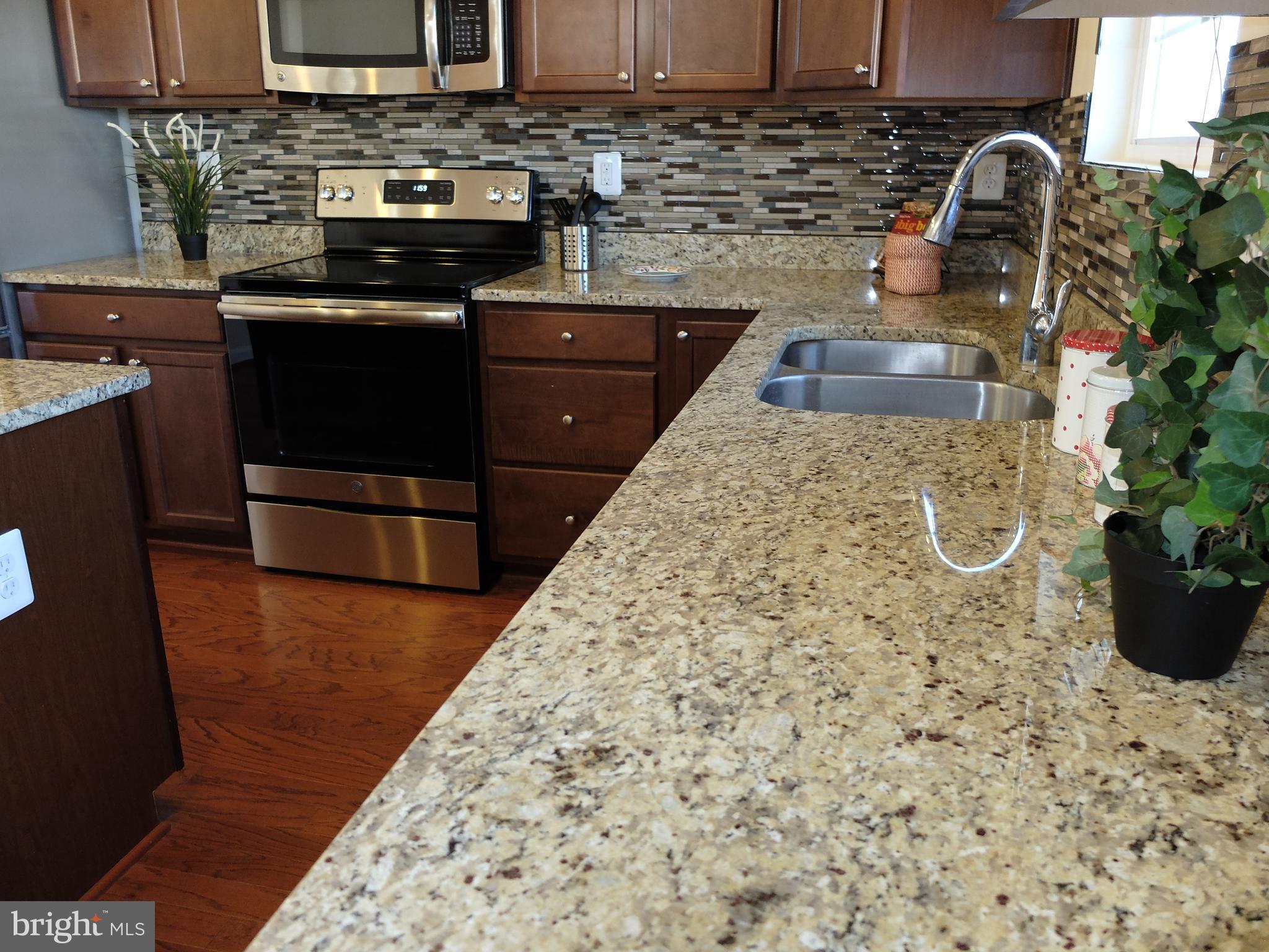 MAGNOLIA LANDING - Residential