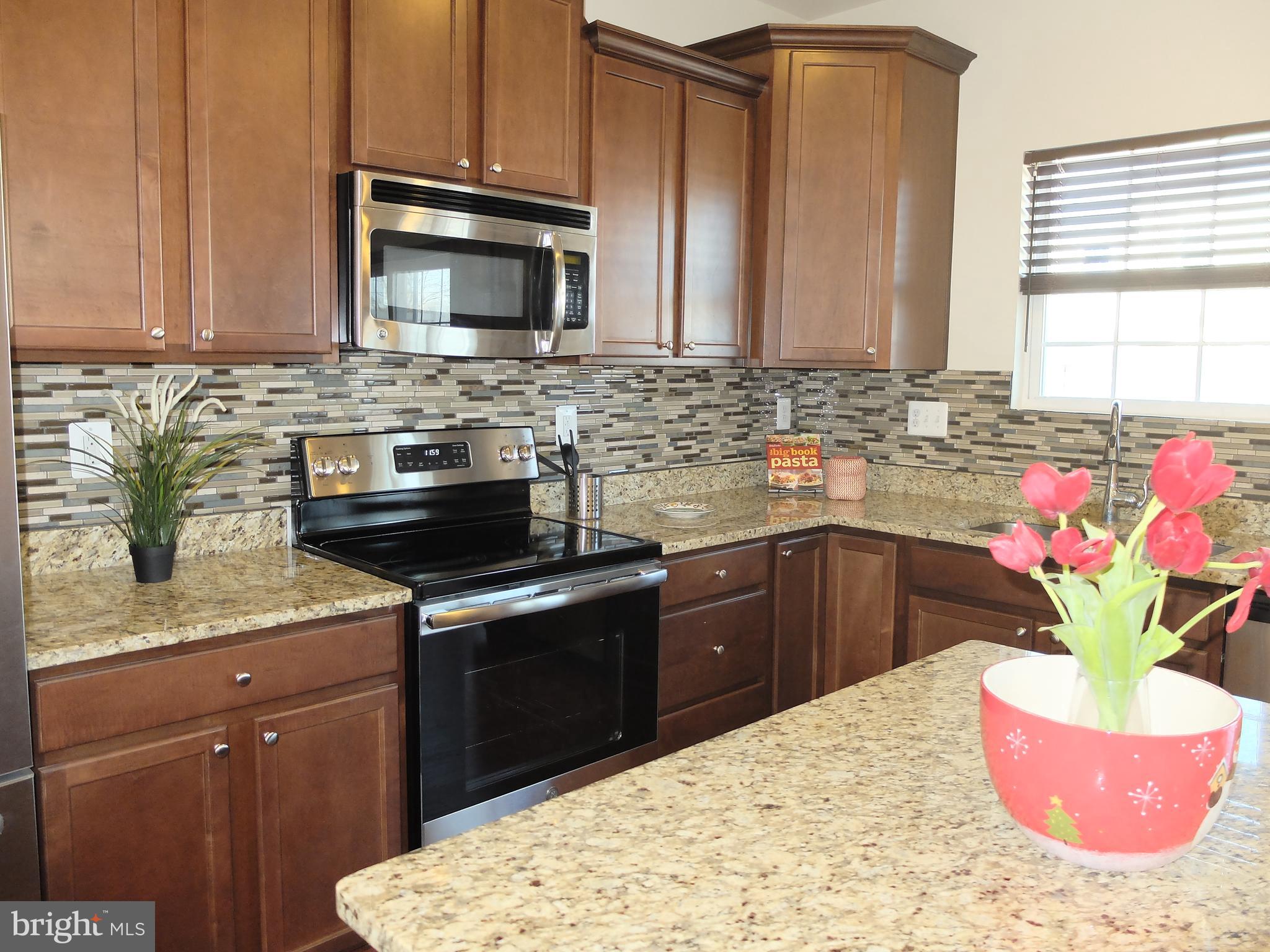 MAGNOLIA LANDING - Residential