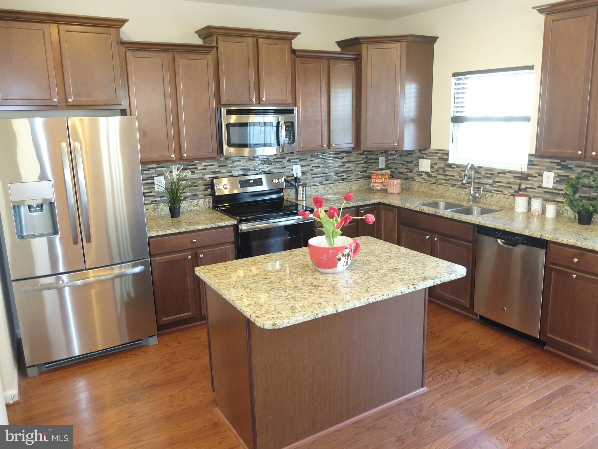 MAGNOLIA LANDING - Residential