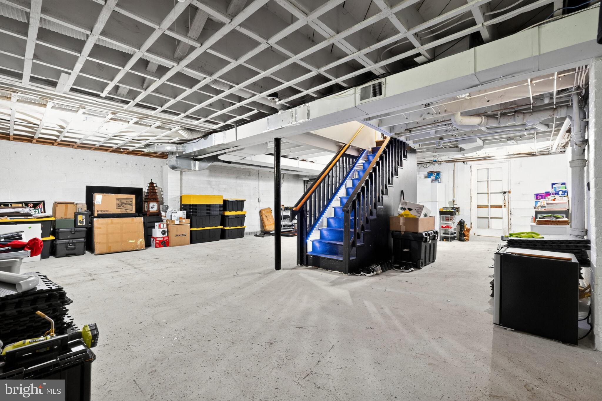 GREEN MEADOWS - Residential