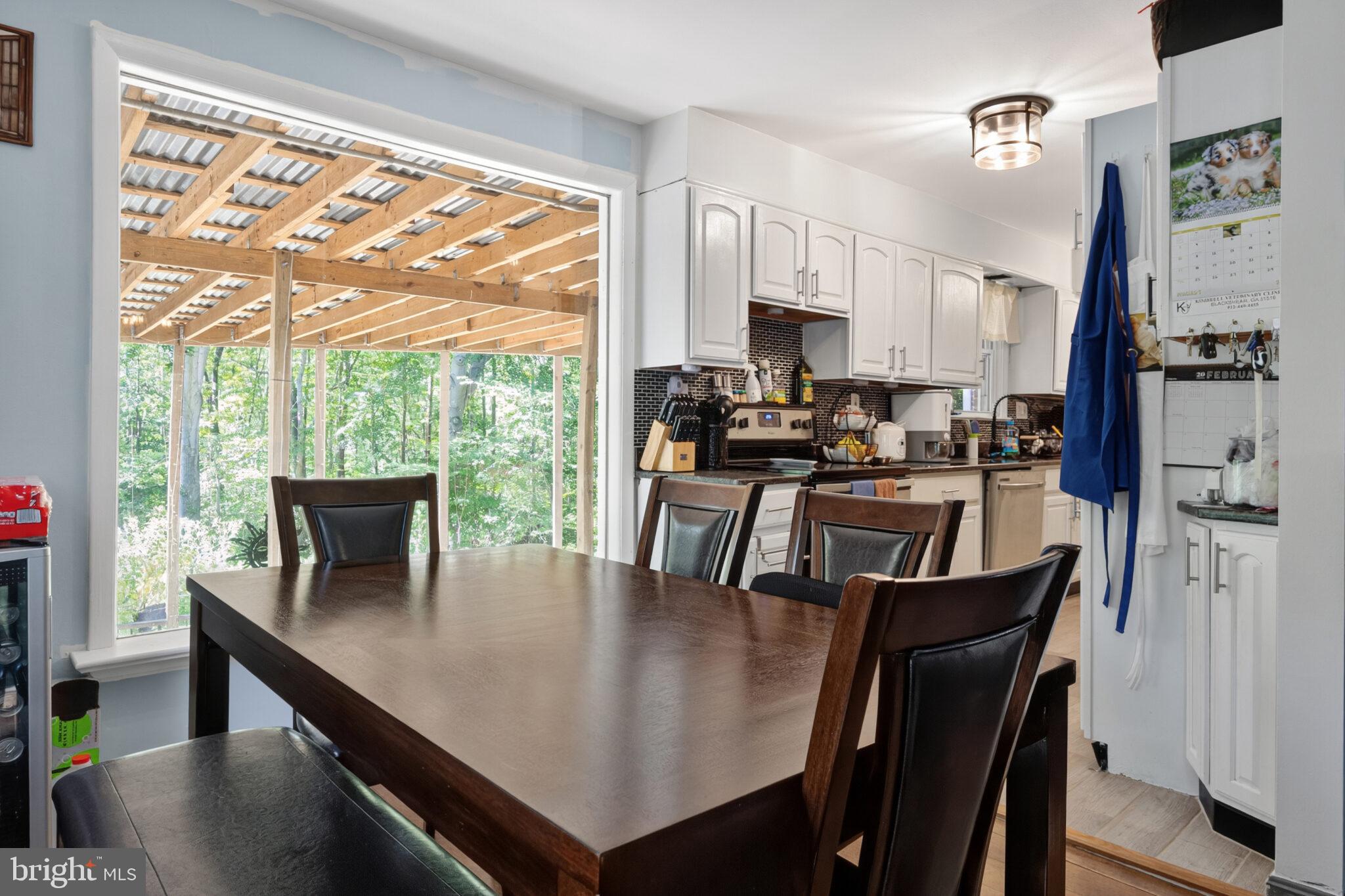 GREEN MEADOWS - Residential