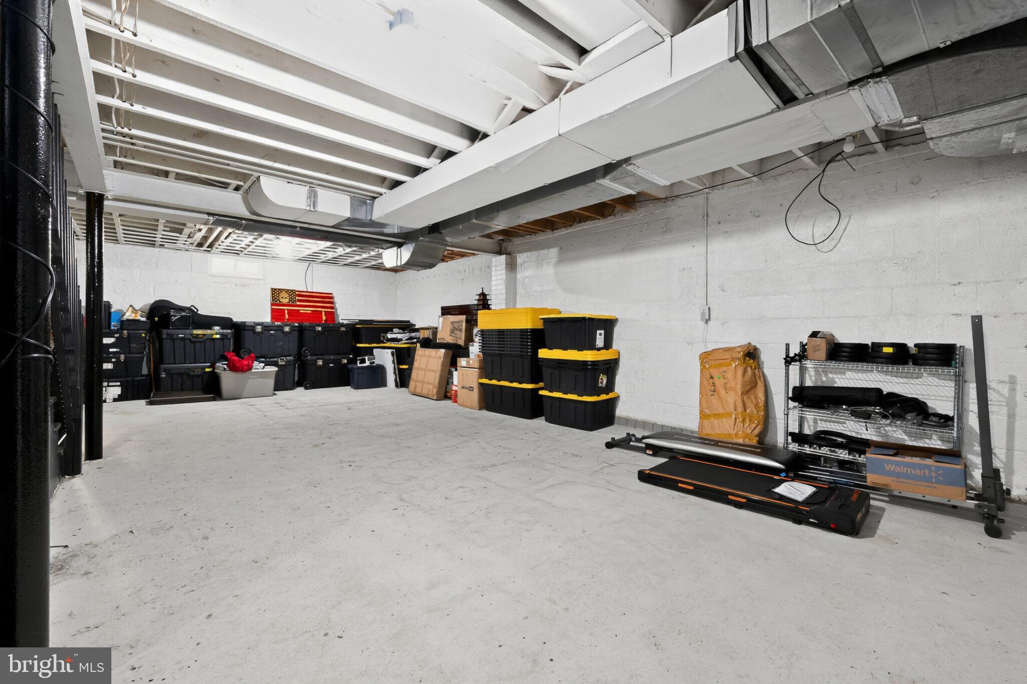 GREEN MEADOWS - Residential