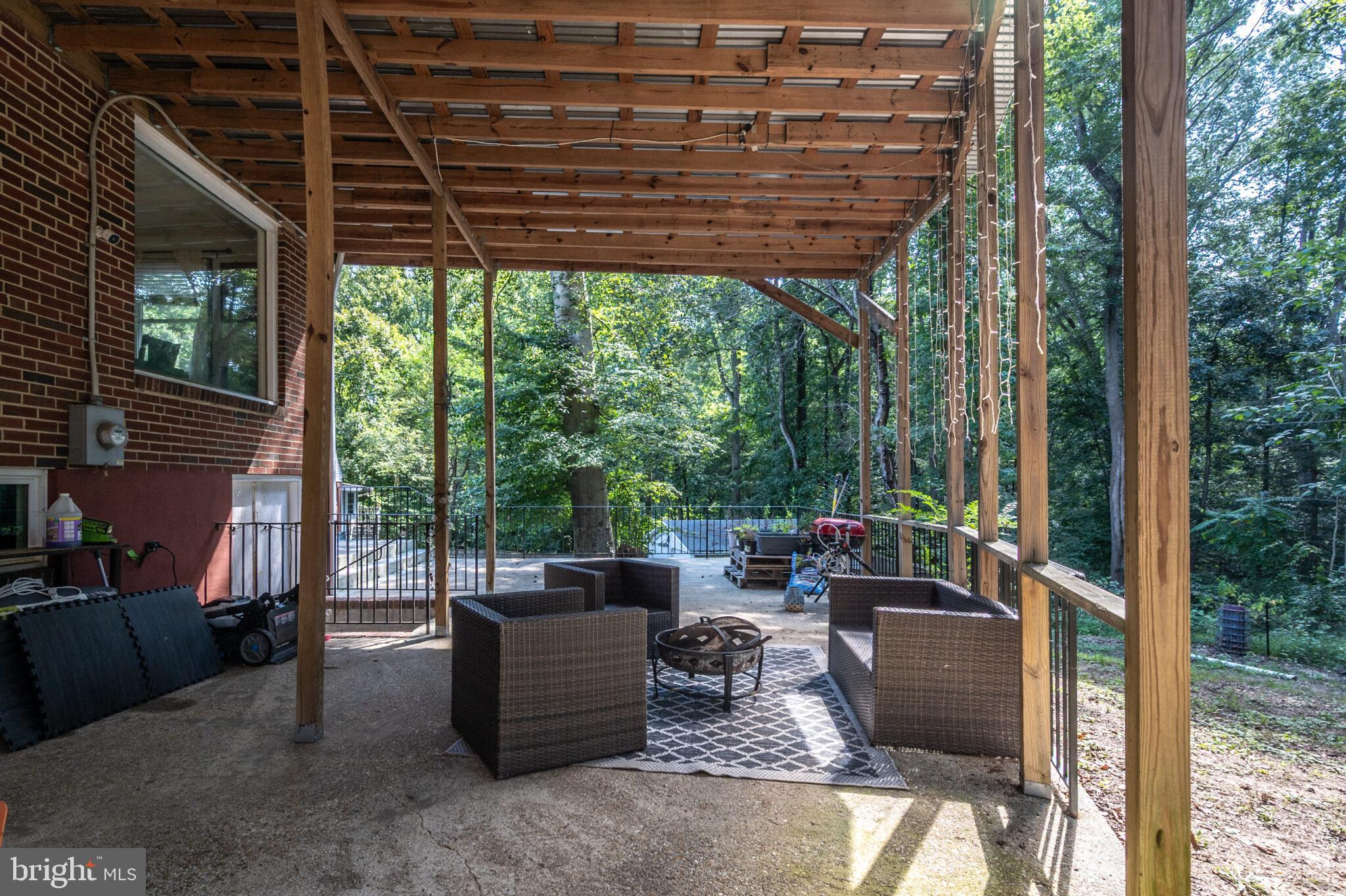 GREEN MEADOWS - Residential