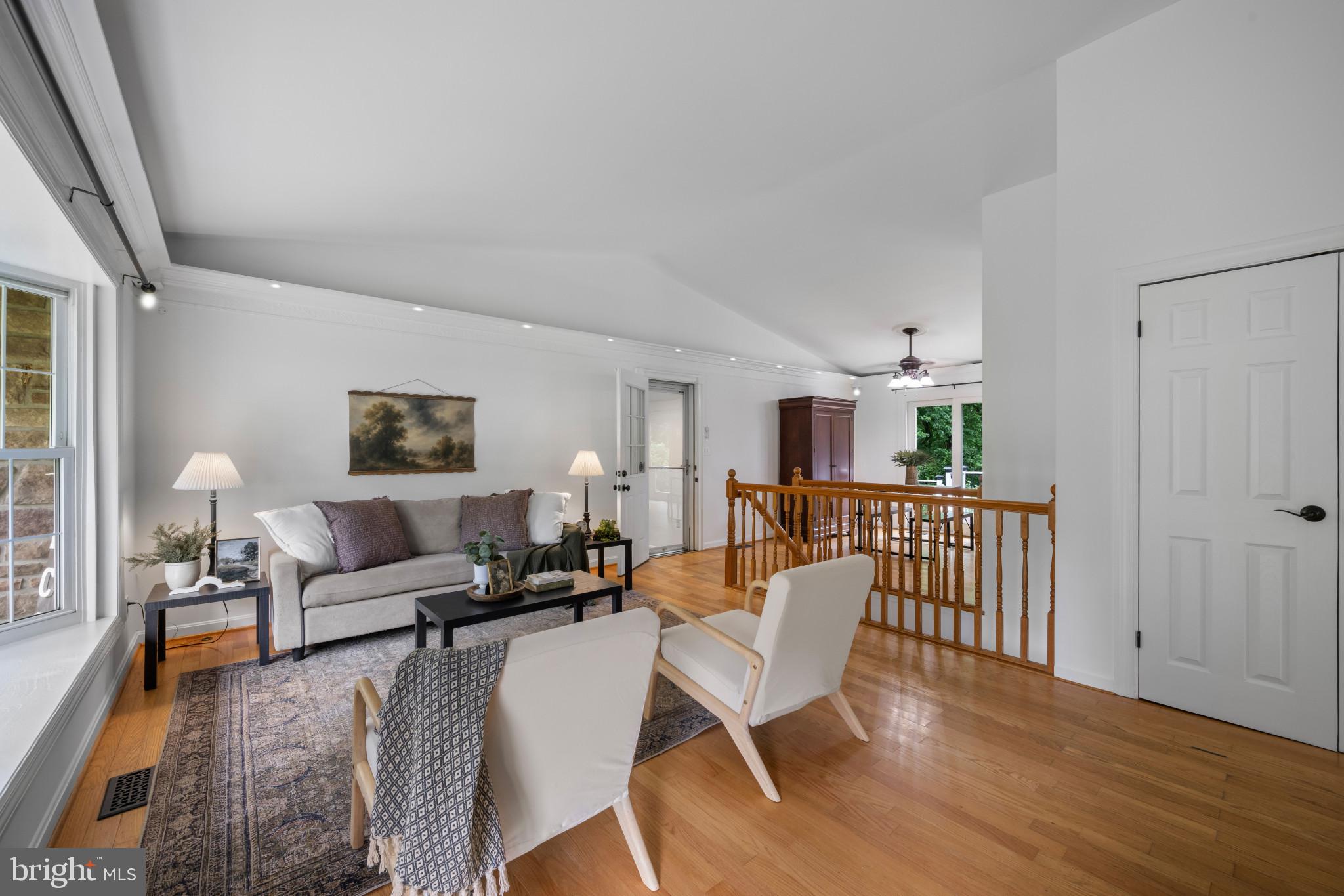 2510 CEDARHURST DRIVE