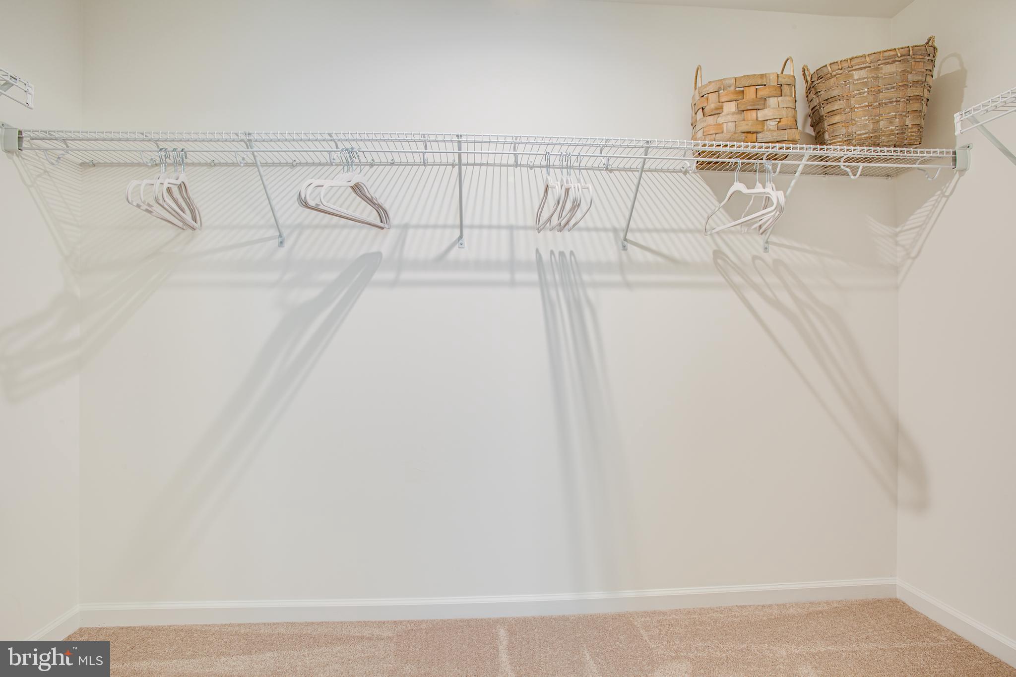 WASHINGTON GARDENS - Residential