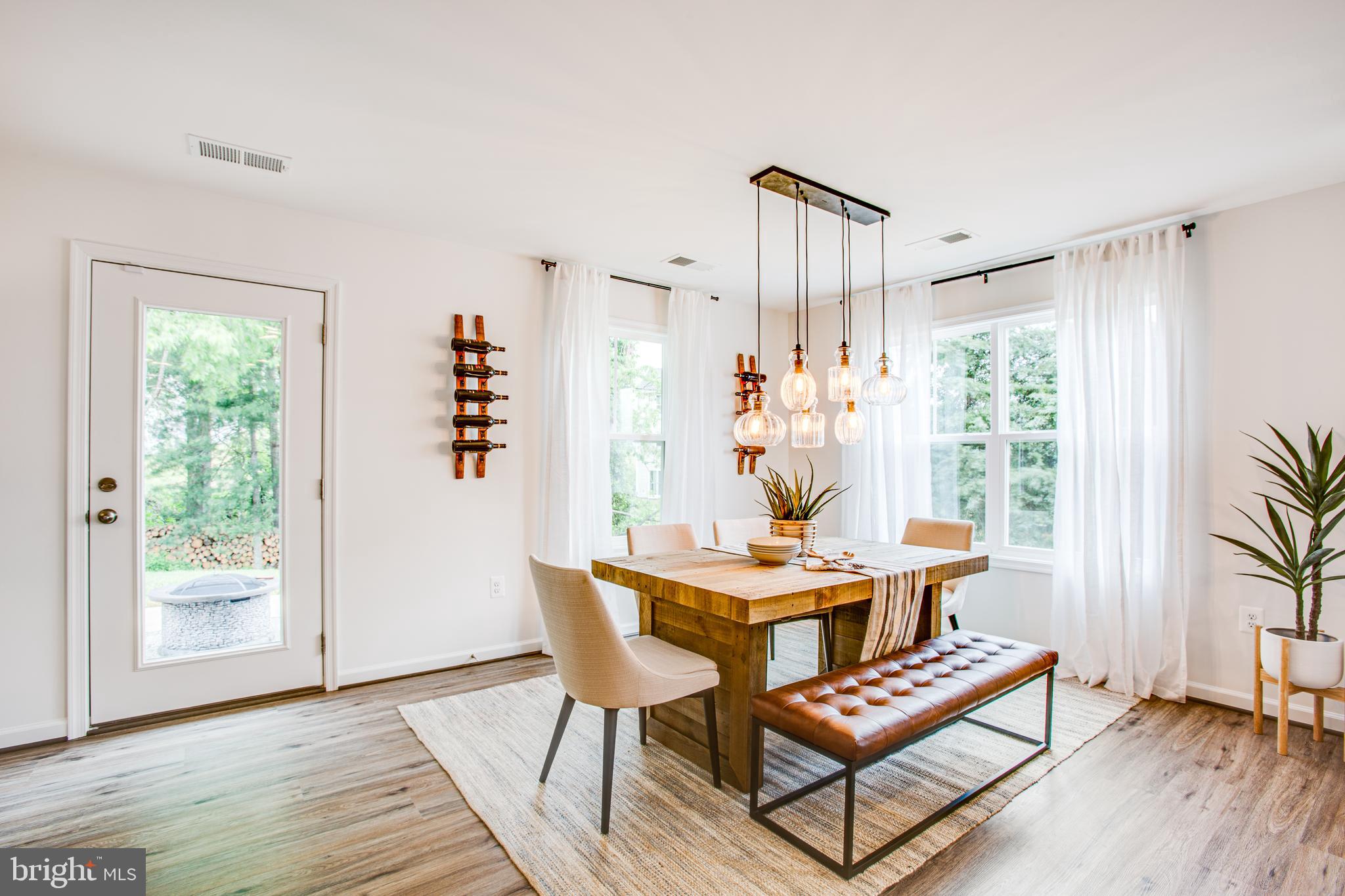 WASHINGTON GARDENS - Residential