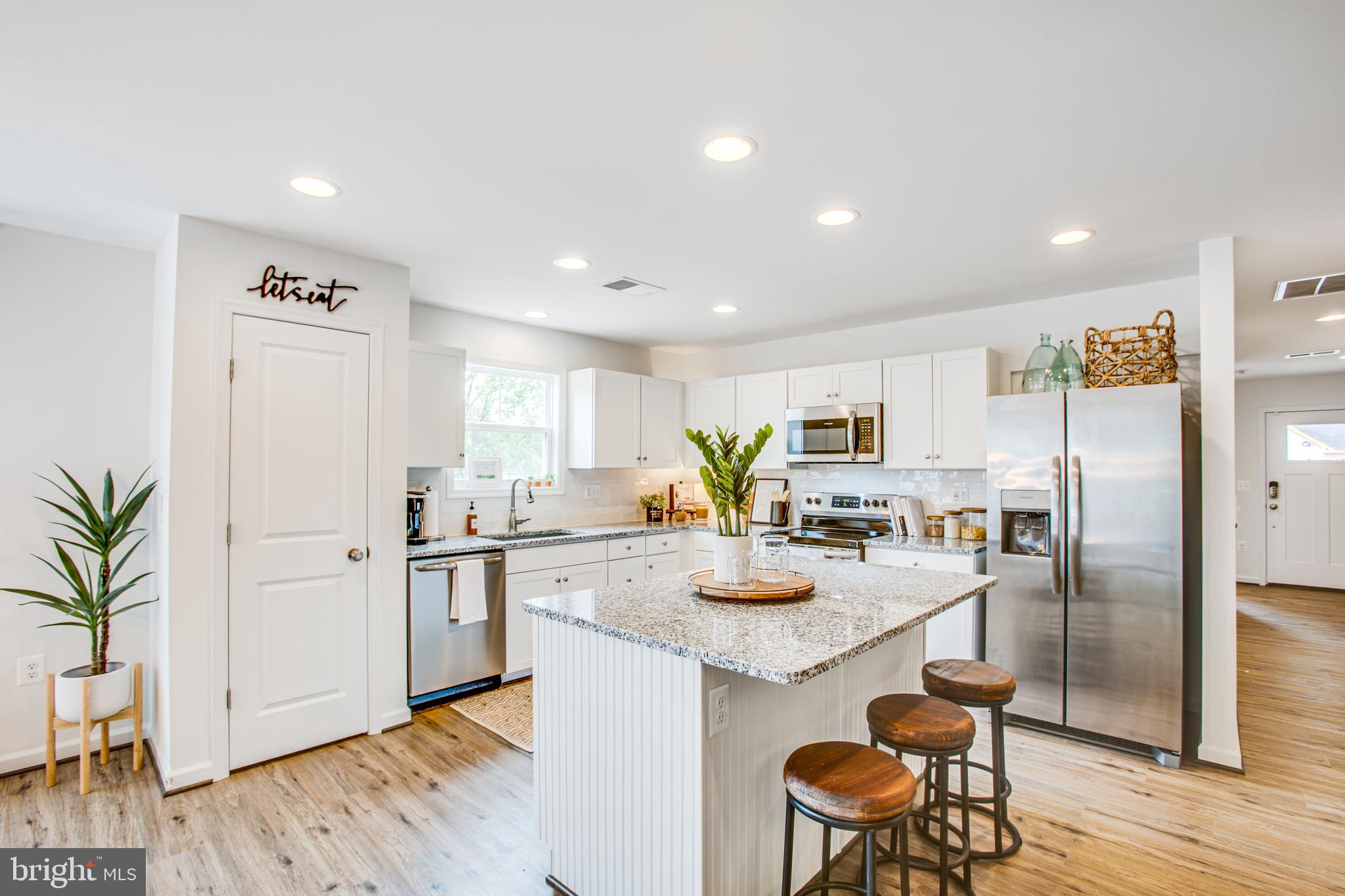 WASHINGTON GARDENS - Residential